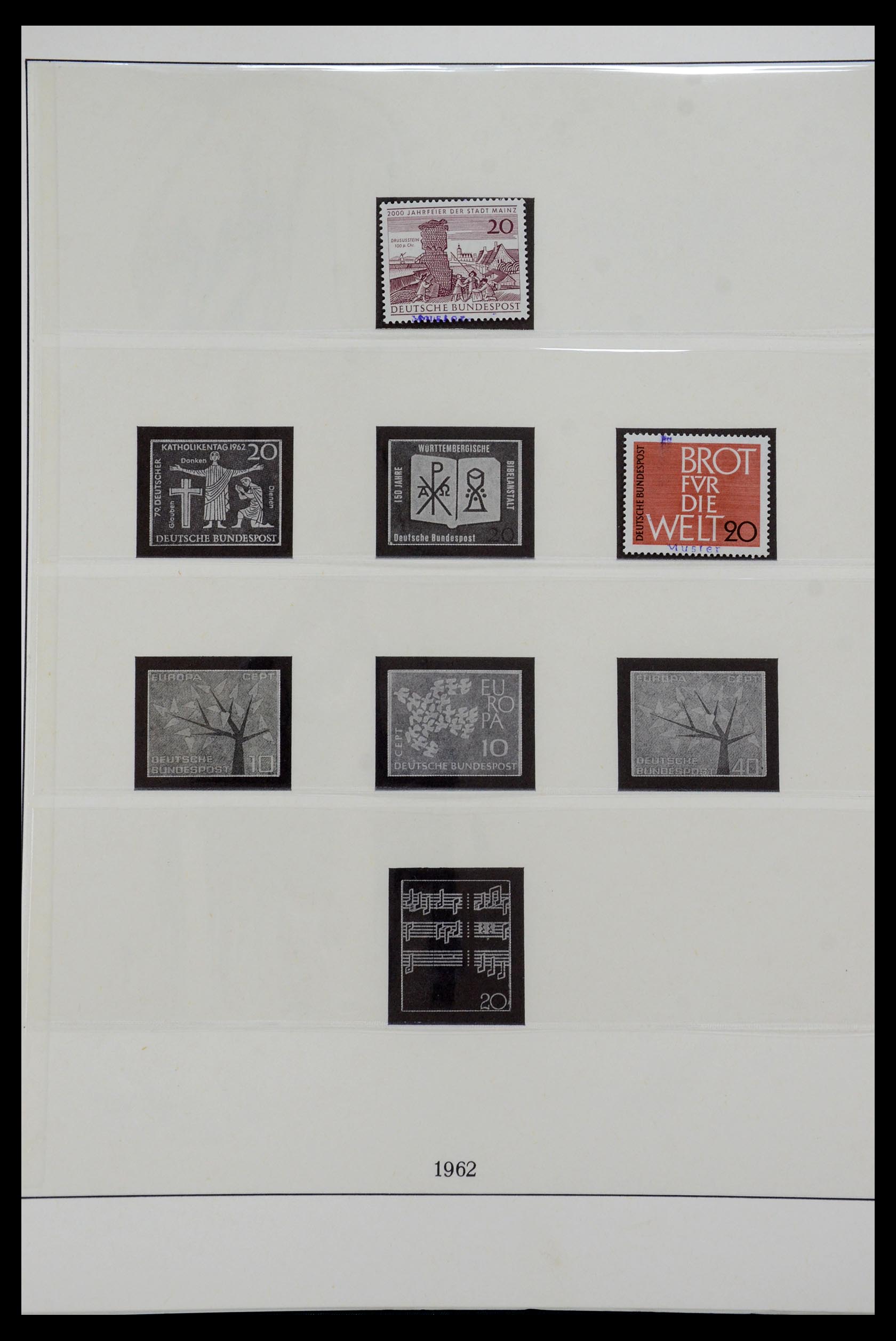 35973 018 - Postzegelverzameling 35973 Bundespost specimen 1952-2002.