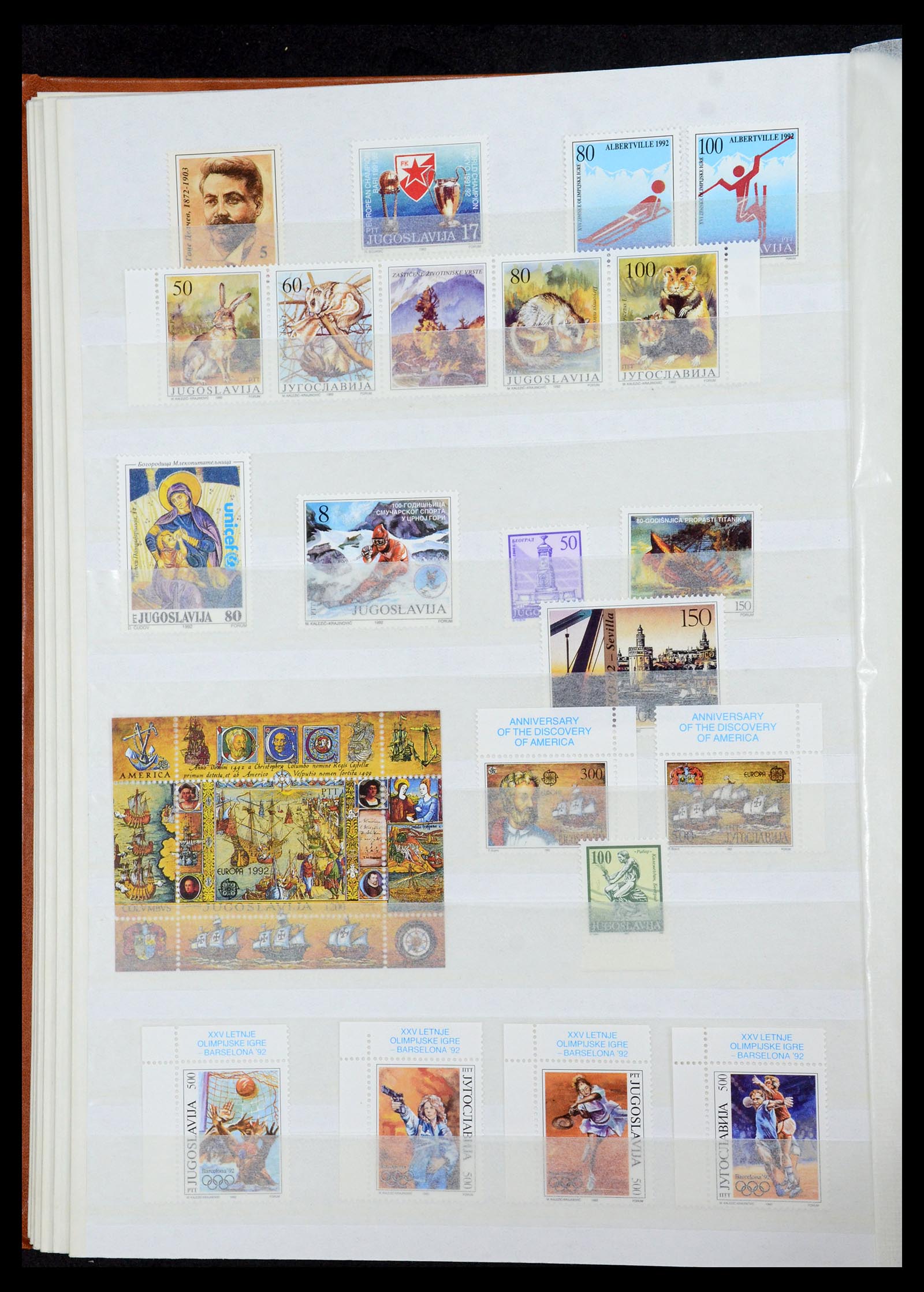 36107 276 - Postzegelverzameling 36107 Joegoslavië 1918-2003.