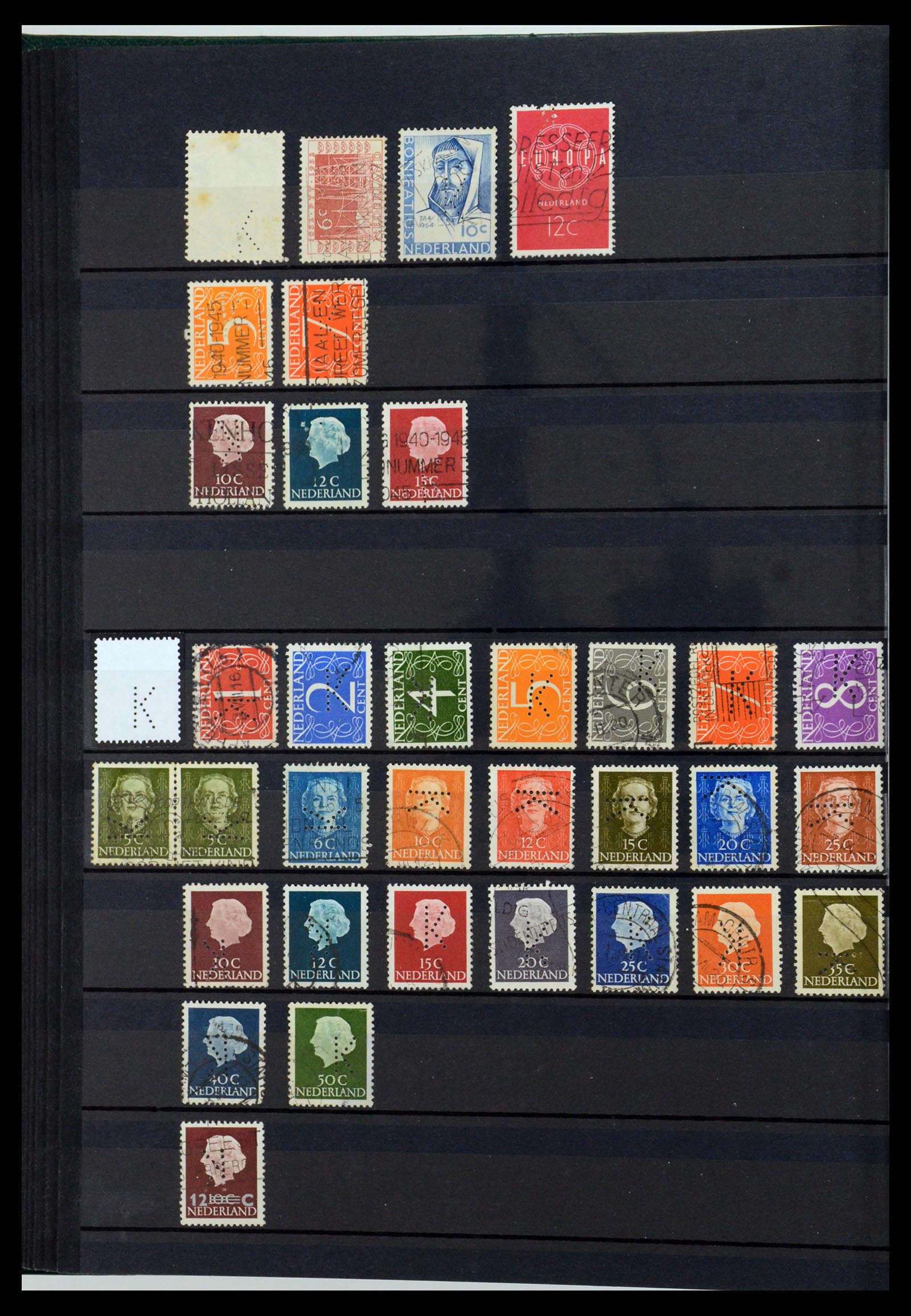 36400 084 - Postzegelverzameling 36400 Nederland perfins 1872-1980.
