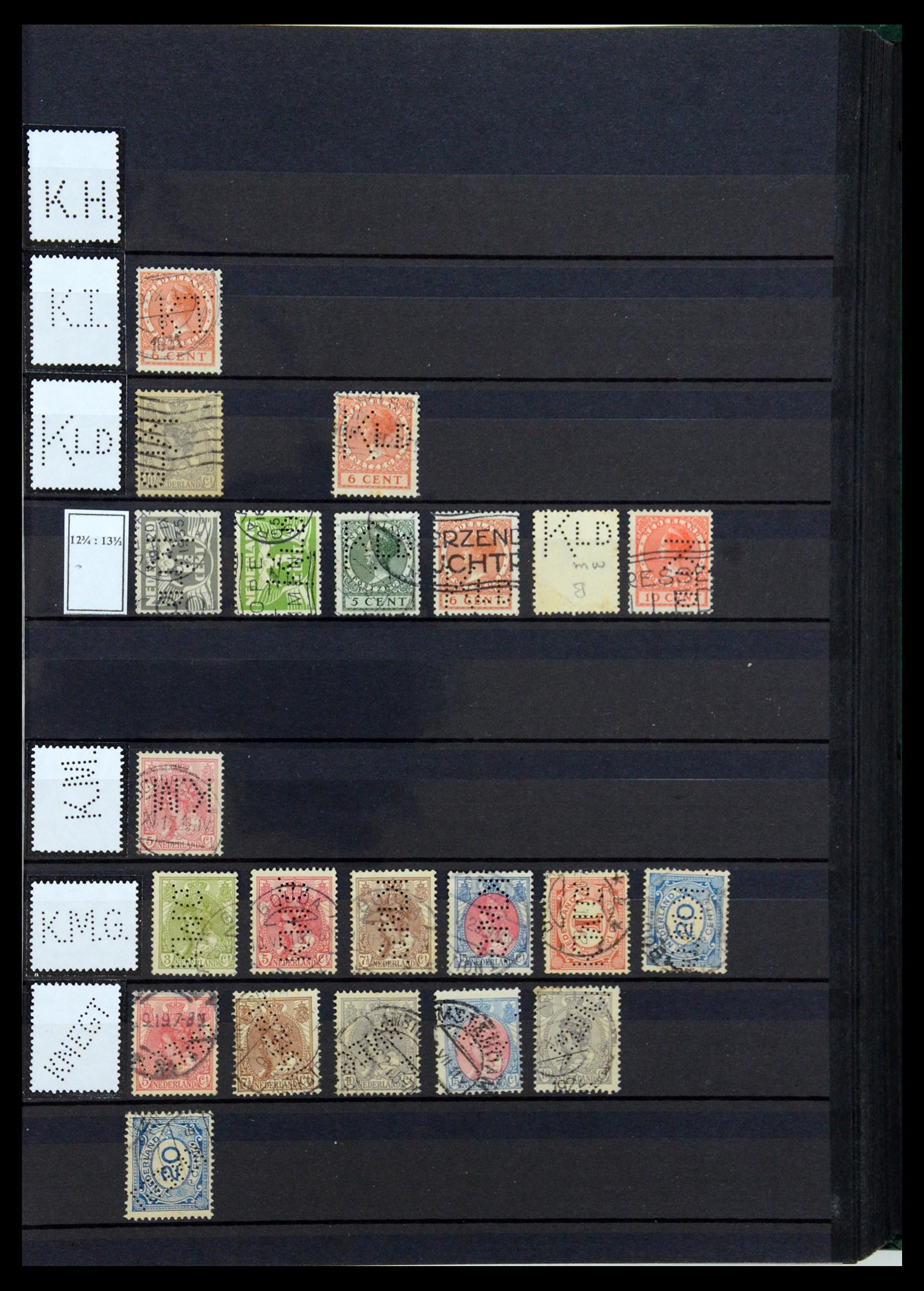 36400 089 - Postzegelverzameling 36400 Nederland perfins 1872-1980.
