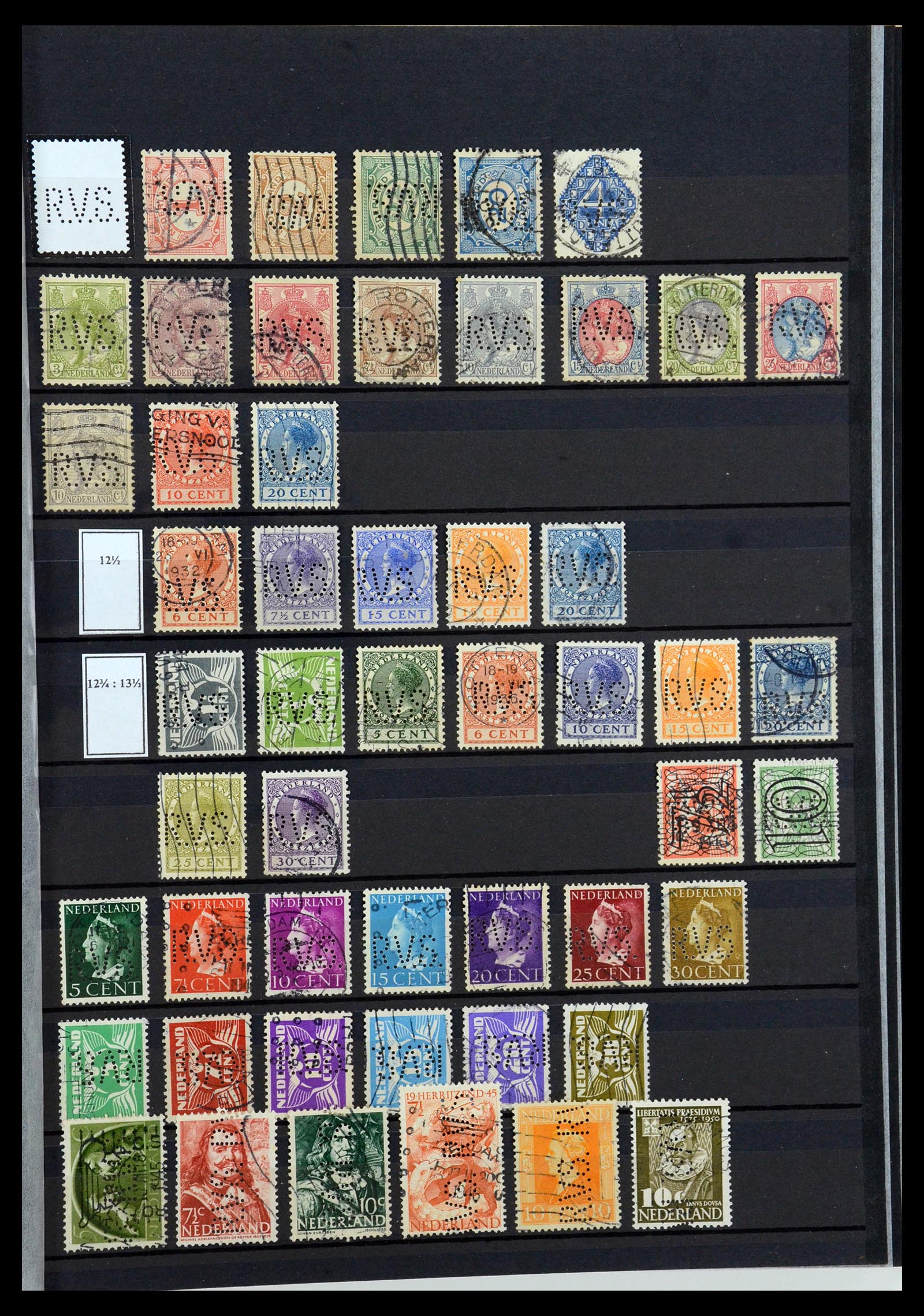 36400 131 - Postzegelverzameling 36400 Nederland perfins 1872-1980.