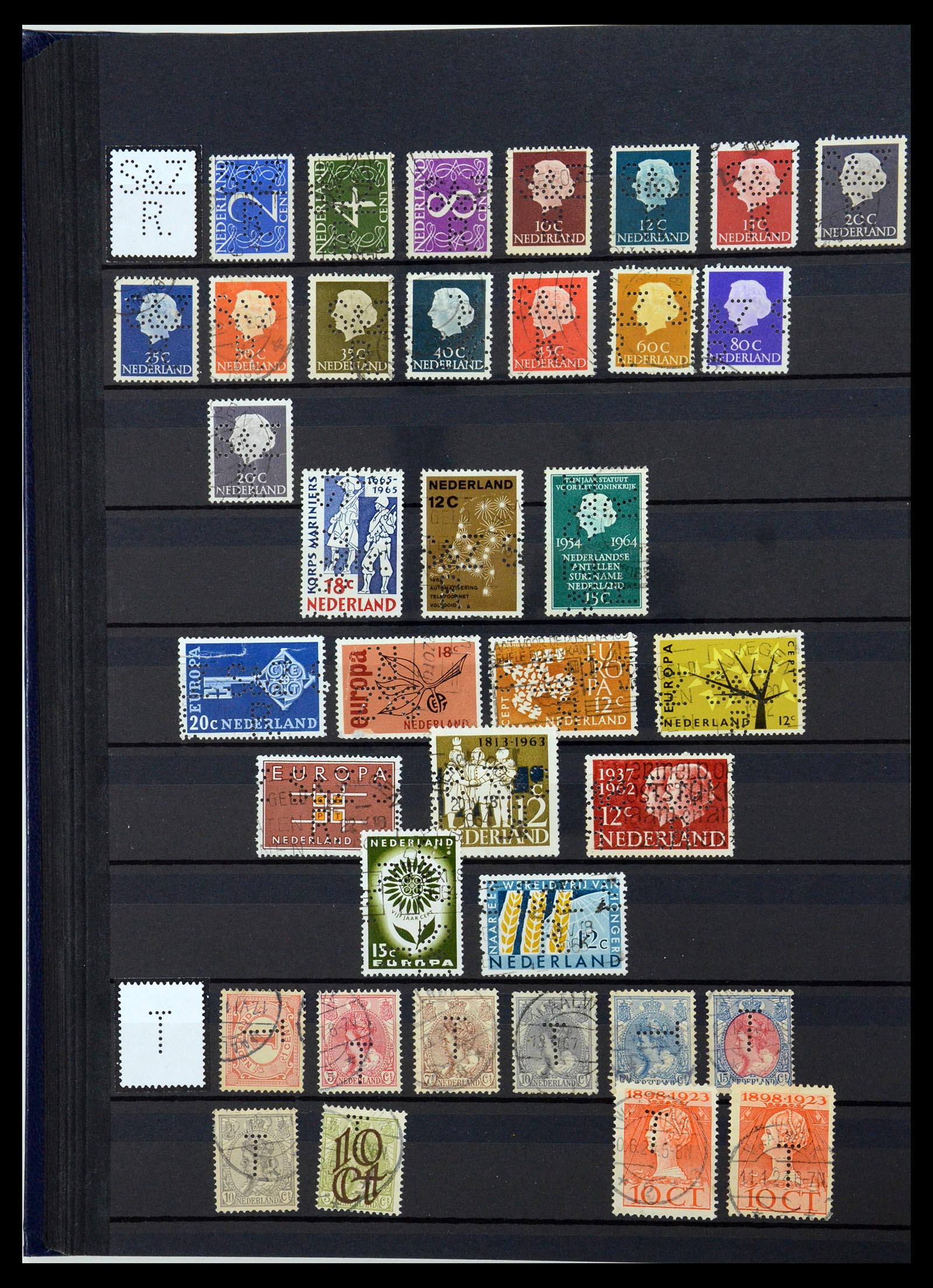 36400 152 - Postzegelverzameling 36400 Nederland perfins 1872-1980.