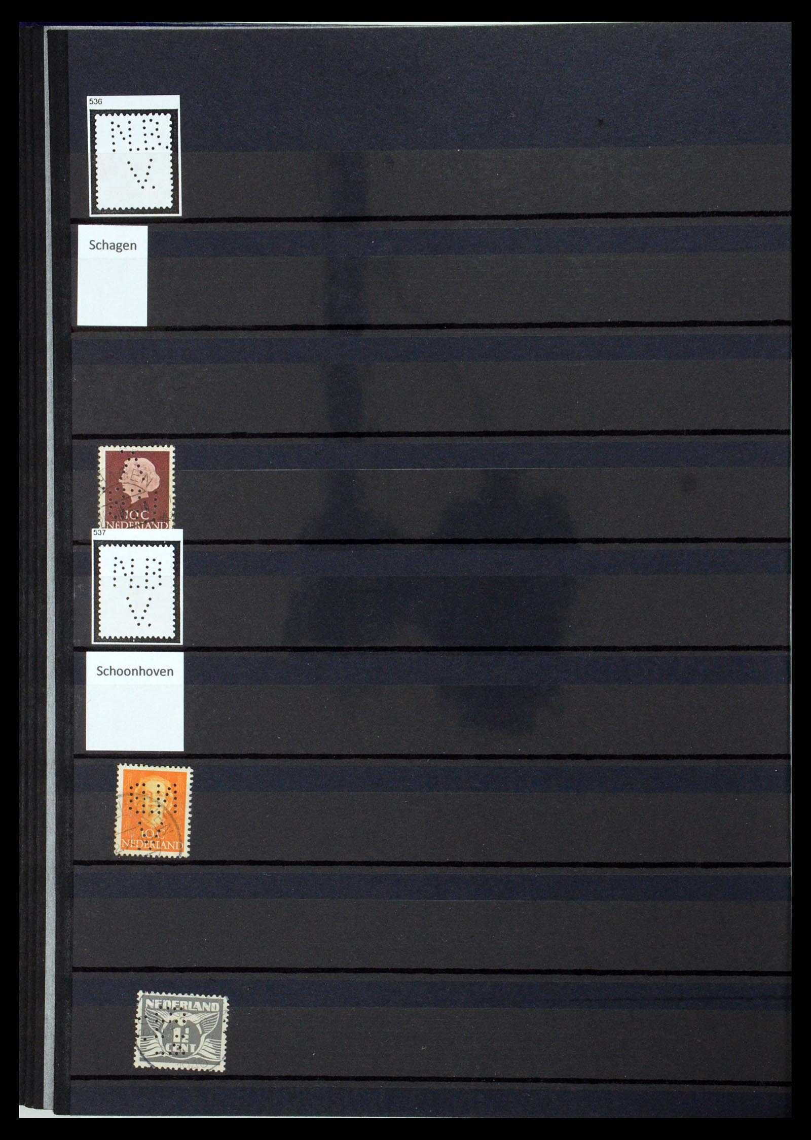36400 214 - Postzegelverzameling 36400 Nederland perfins 1872-1980.