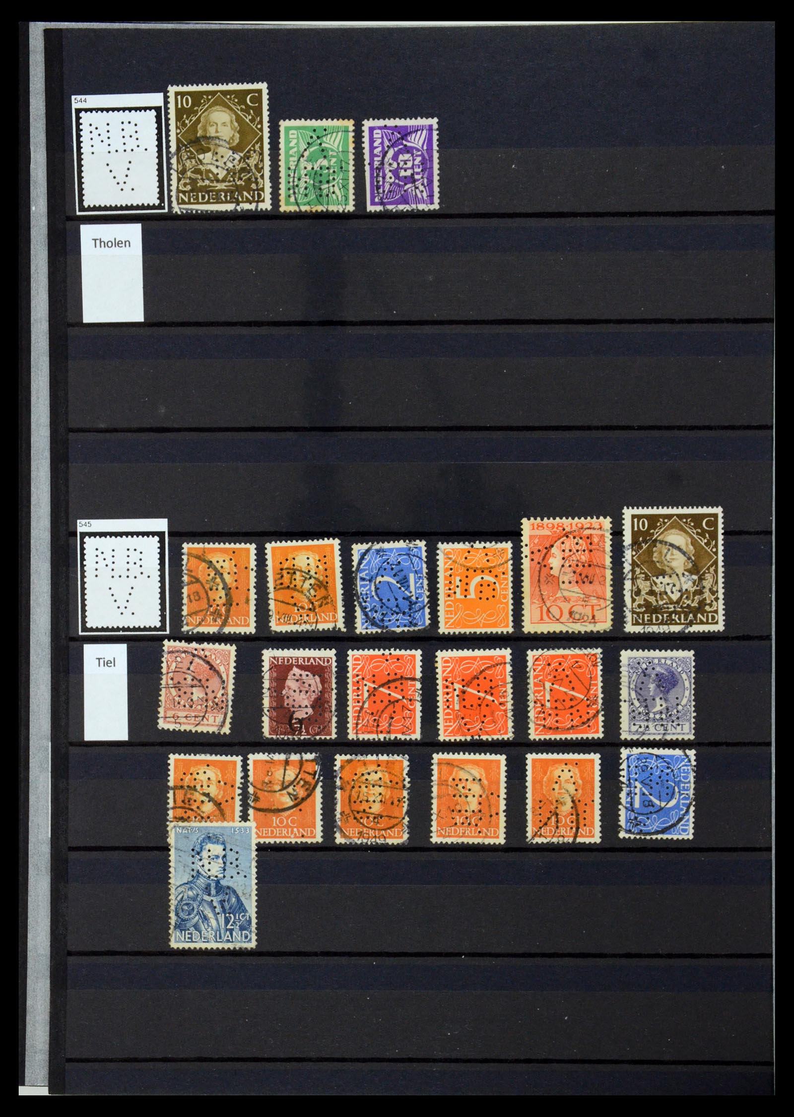 36400 218 - Postzegelverzameling 36400 Nederland perfins 1872-1980.
