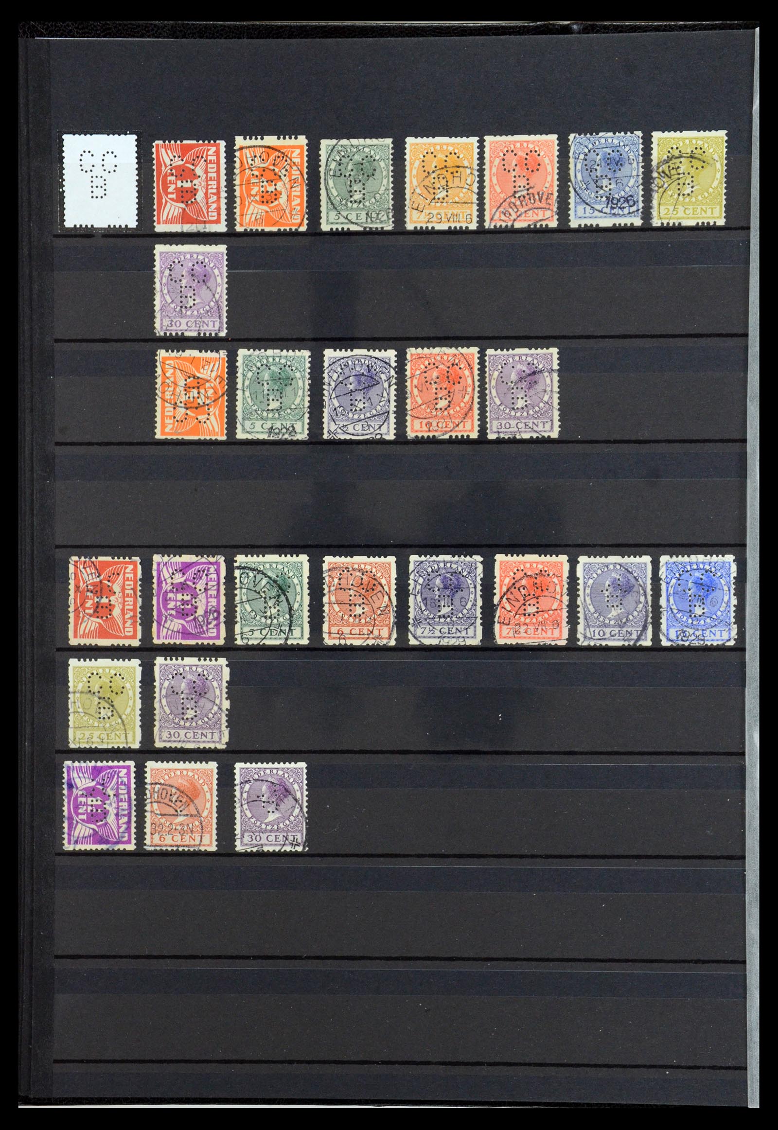 36400 241 - Postzegelverzameling 36400 Nederland perfins 1872-1980.
