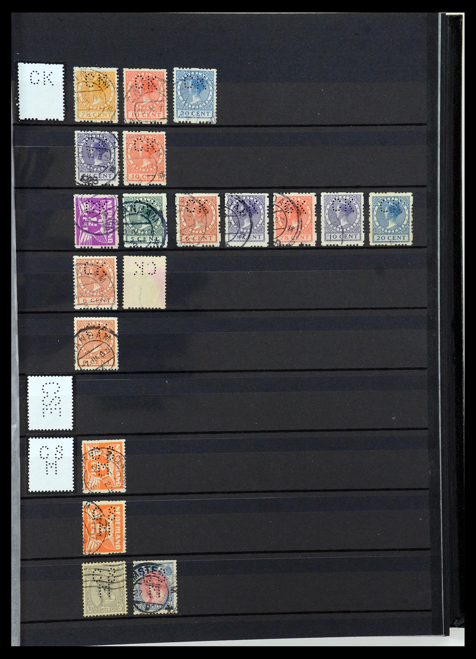 36400 242 - Postzegelverzameling 36400 Nederland perfins 1872-1980.