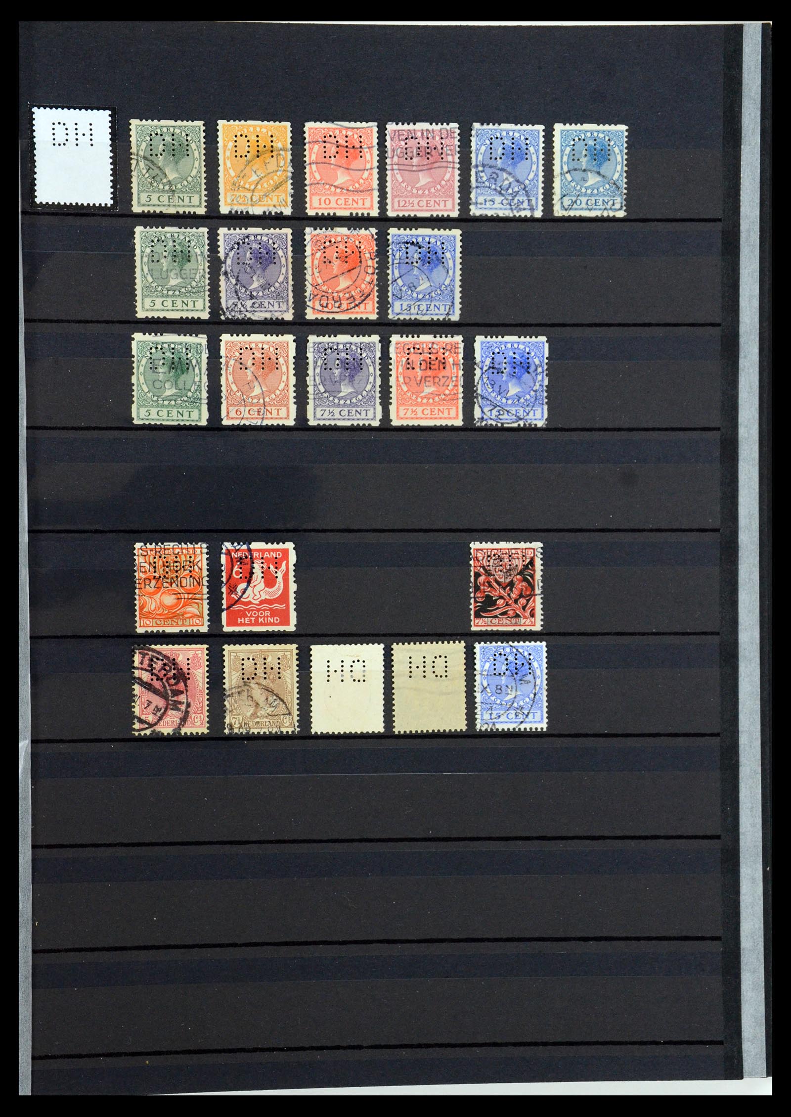 36400 244 - Postzegelverzameling 36400 Nederland perfins 1872-1980.