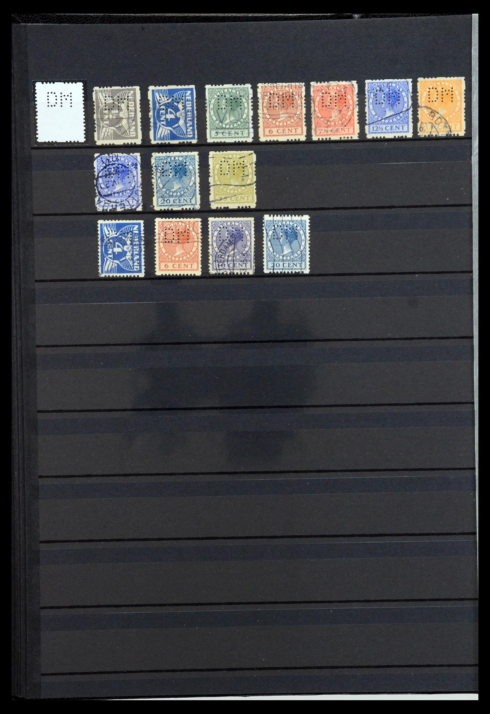 36400 245 - Postzegelverzameling 36400 Nederland perfins 1872-1980.