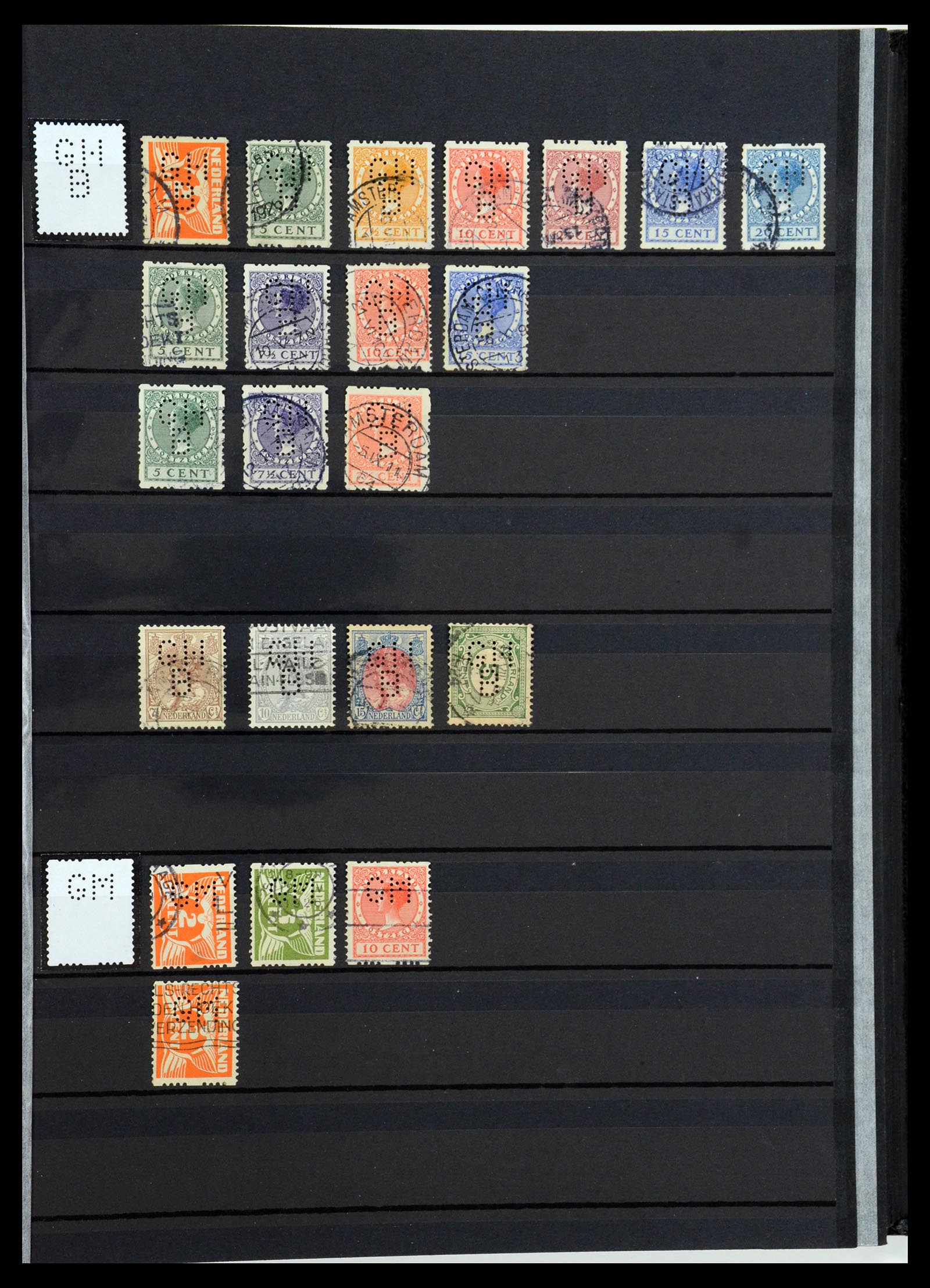 36400 248 - Postzegelverzameling 36400 Nederland perfins 1872-1980.