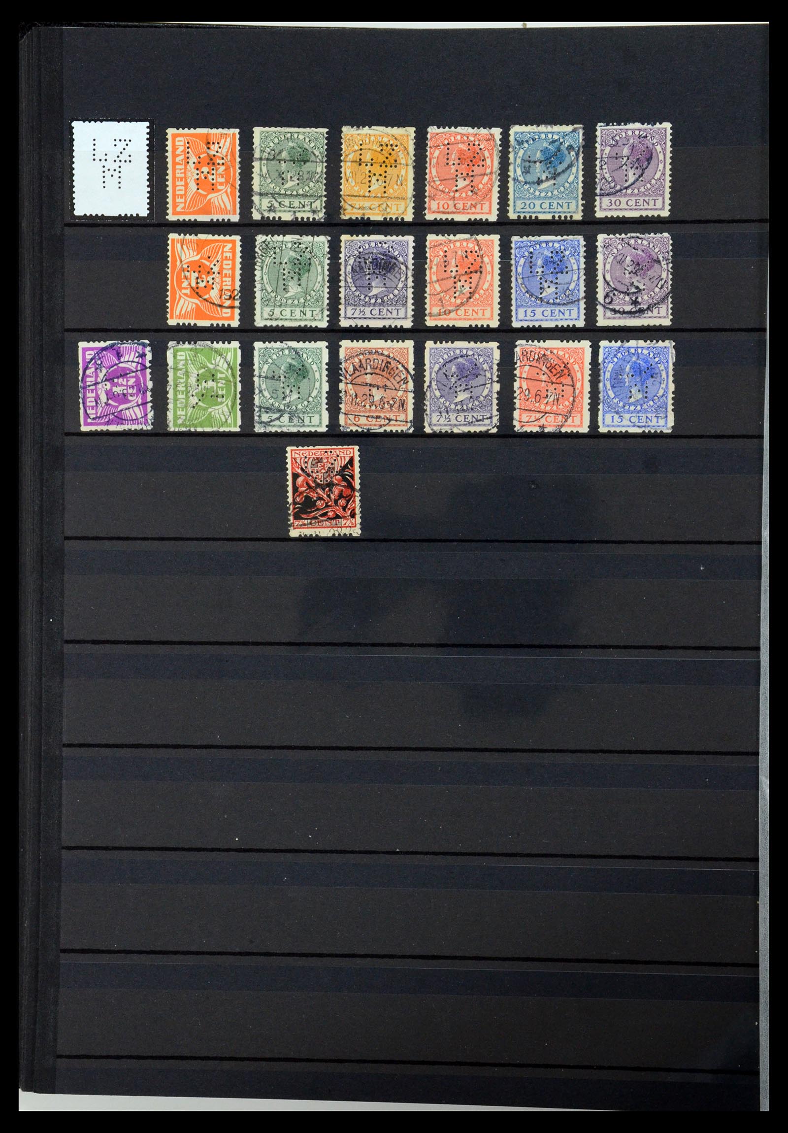 36400 265 - Postzegelverzameling 36400 Nederland perfins 1872-1980.