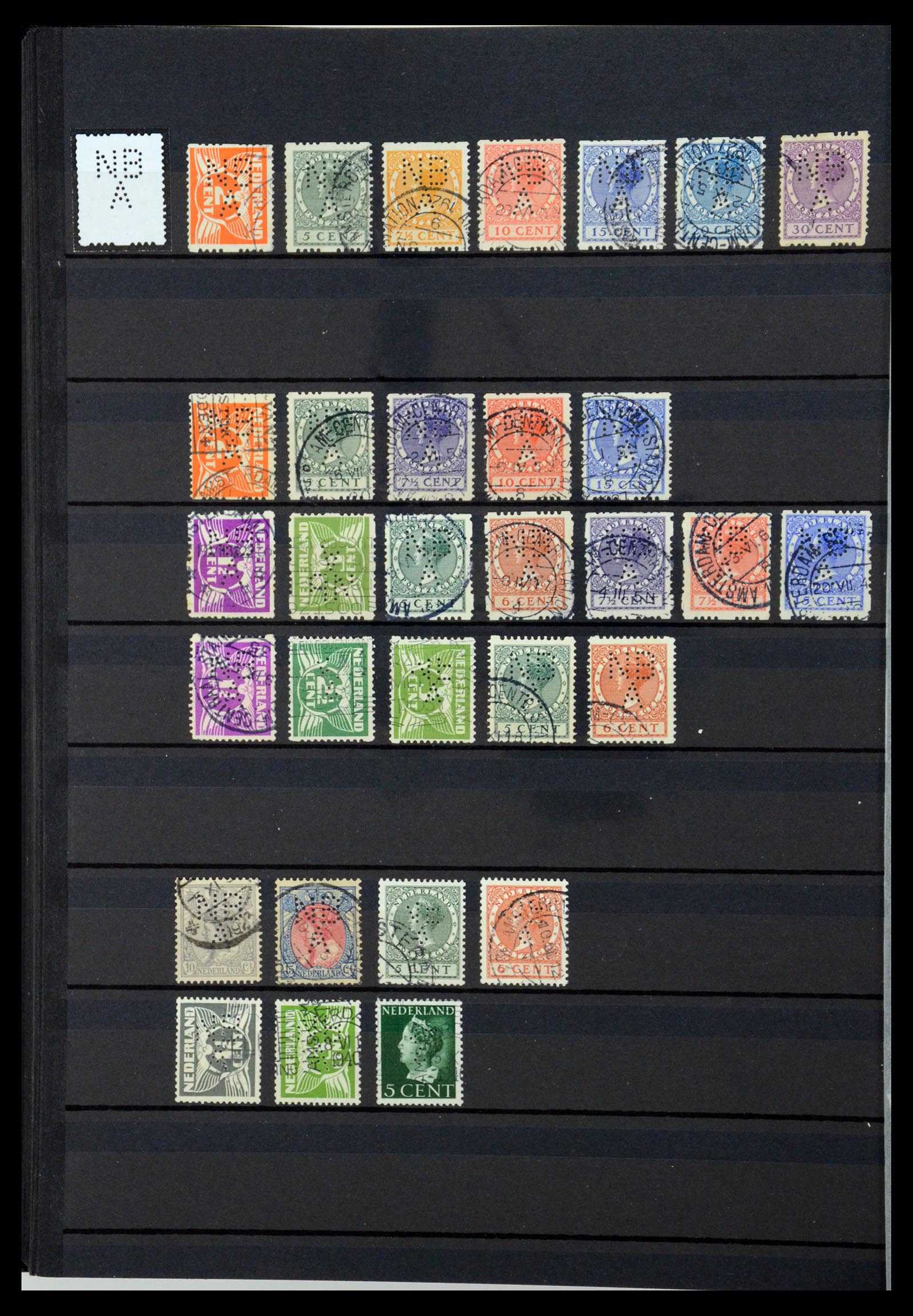 36400 267 - Postzegelverzameling 36400 Nederland perfins 1872-1980.