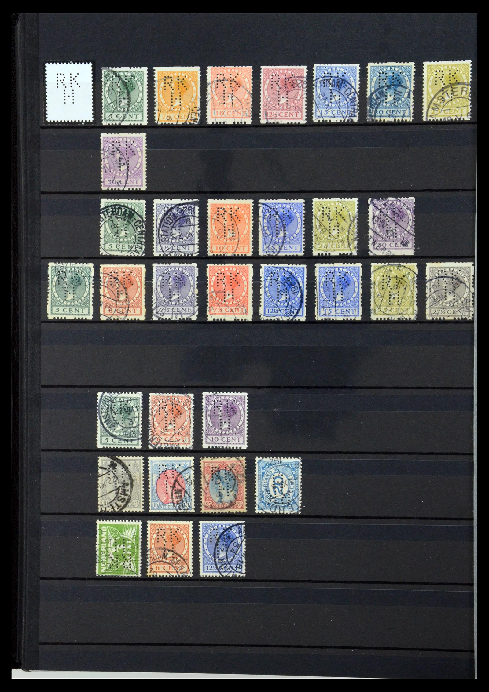36400 274 - Postzegelverzameling 36400 Nederland perfins 1872-1980.