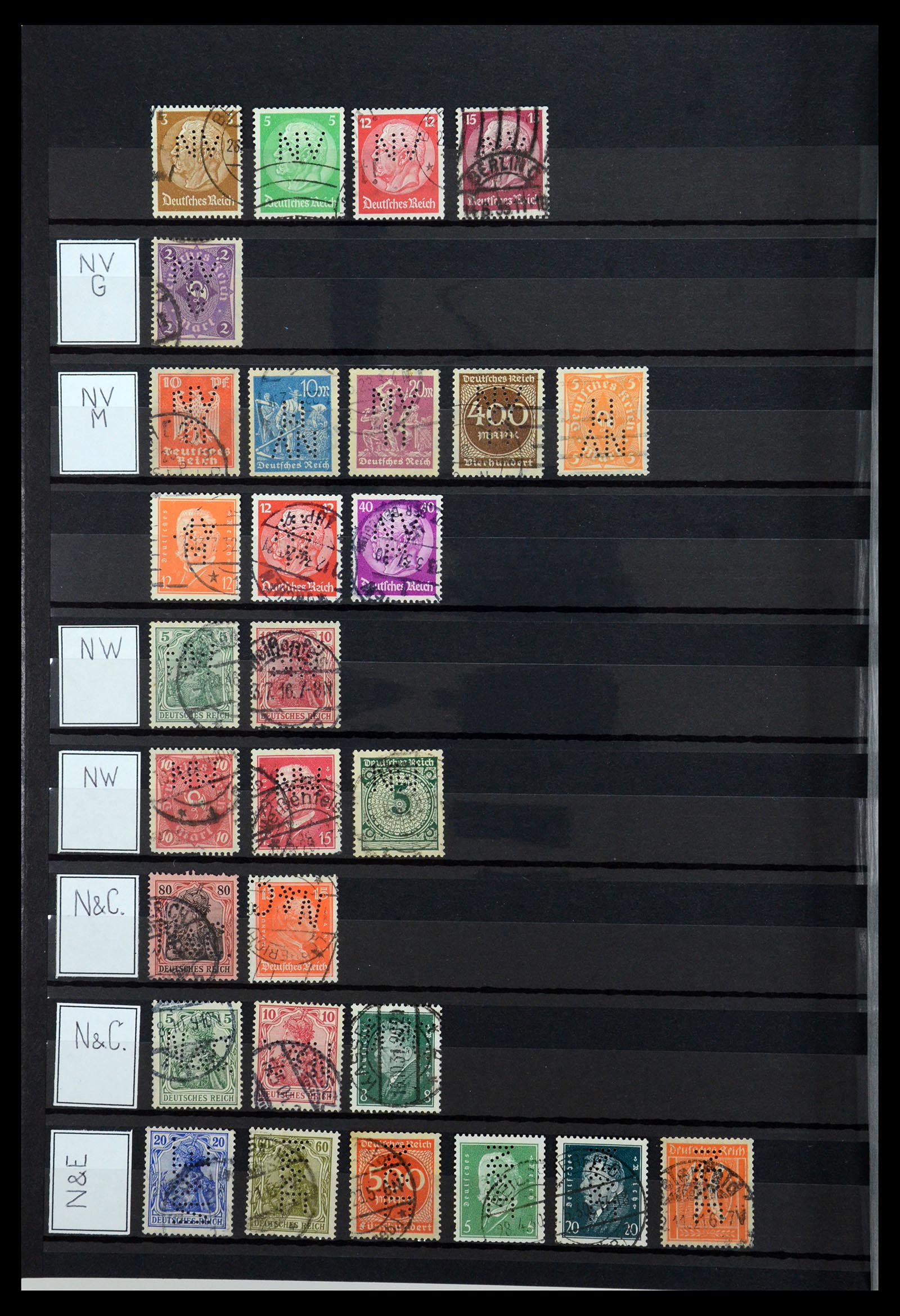 36405 239 - Postzegelverzameling 36405 Duitse Rijk perfins 1880-1945.