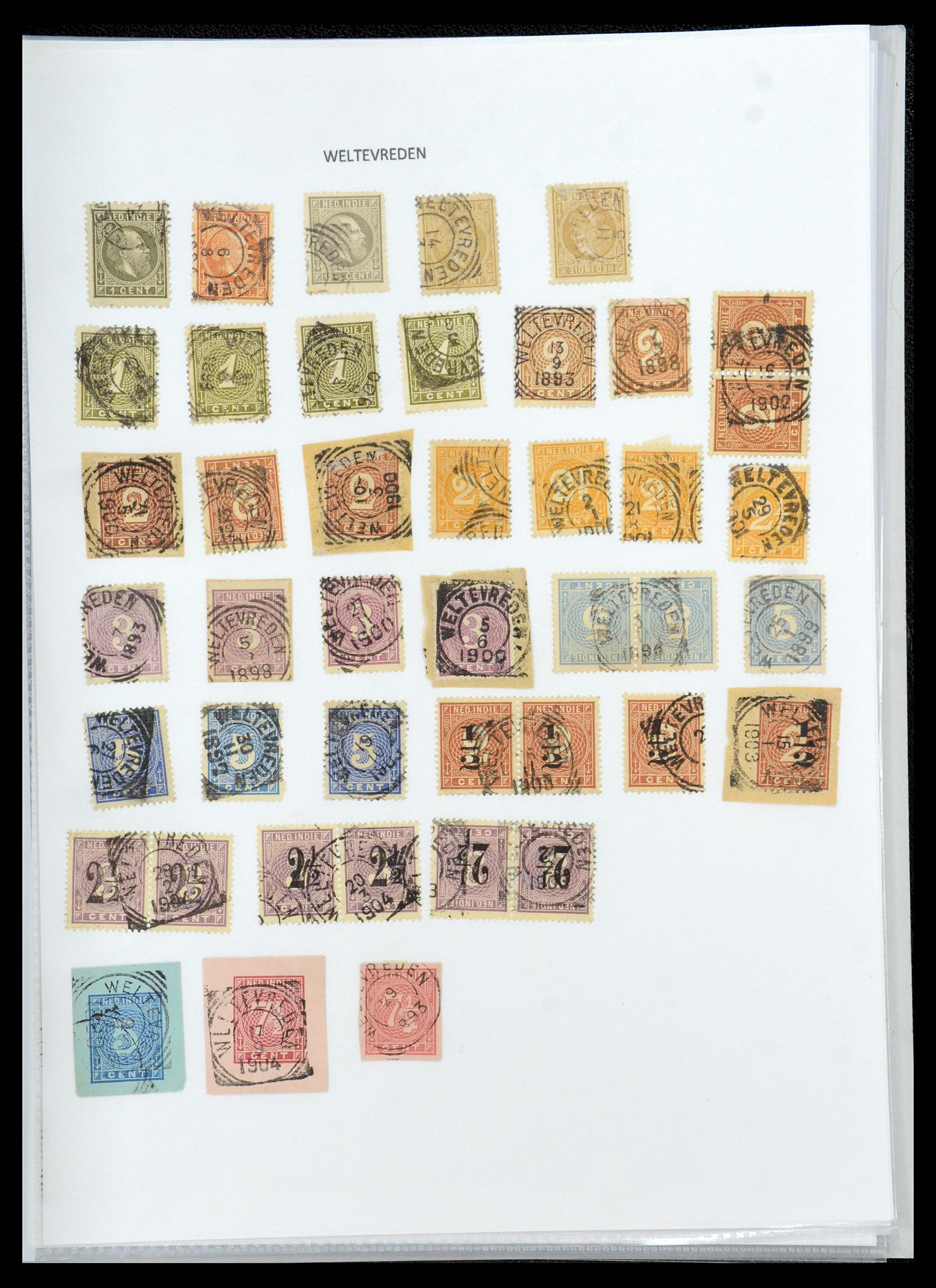 36432 215 - Postzegelverzameling 36432 Nederlands Indië vierkant stempels.