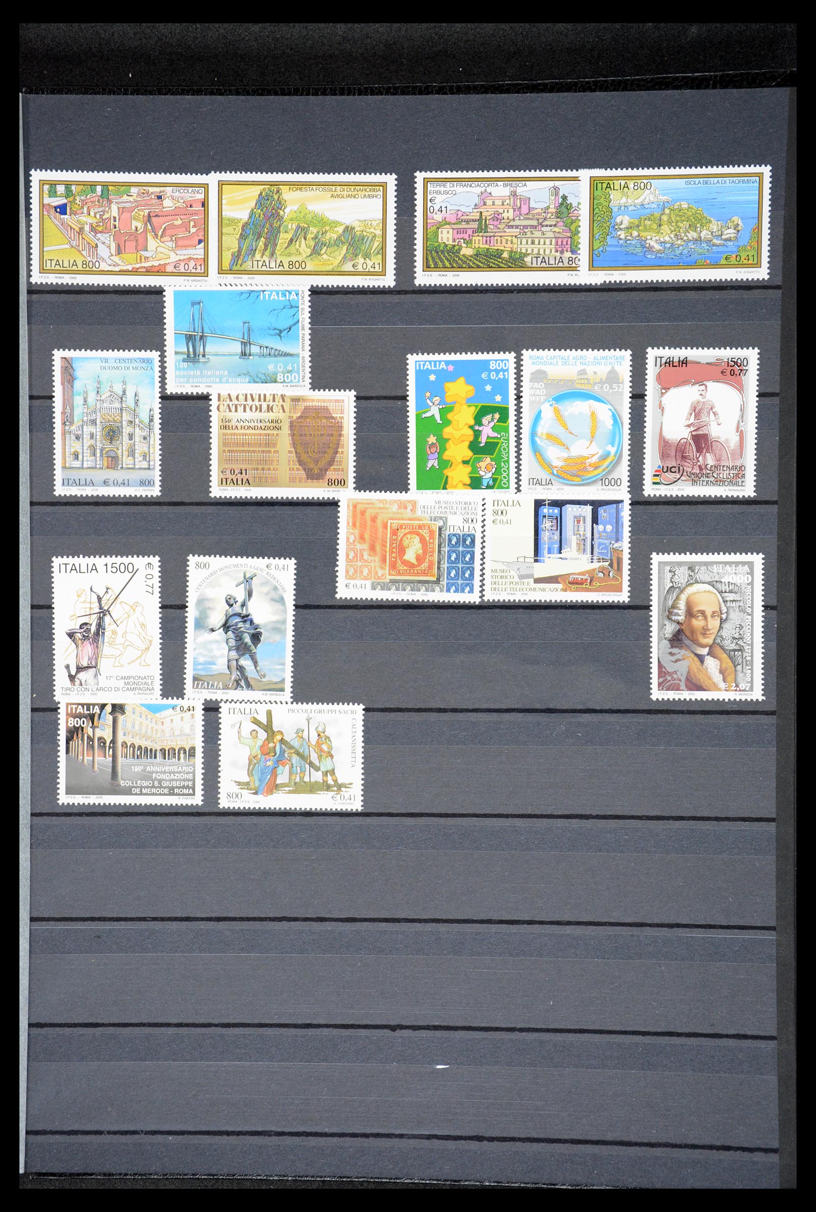 36513 180 - Postzegelverzameling 36513 Italië 1861-2005.