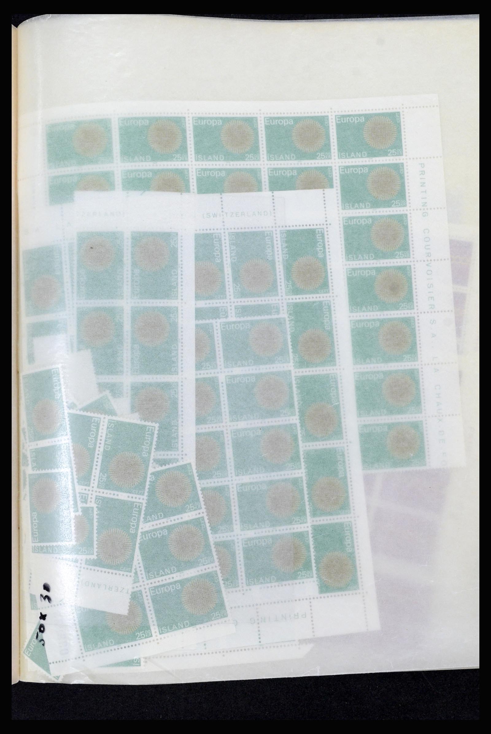 36588 102 - Postzegelverzameling 36588 IJsland 1950-1992.