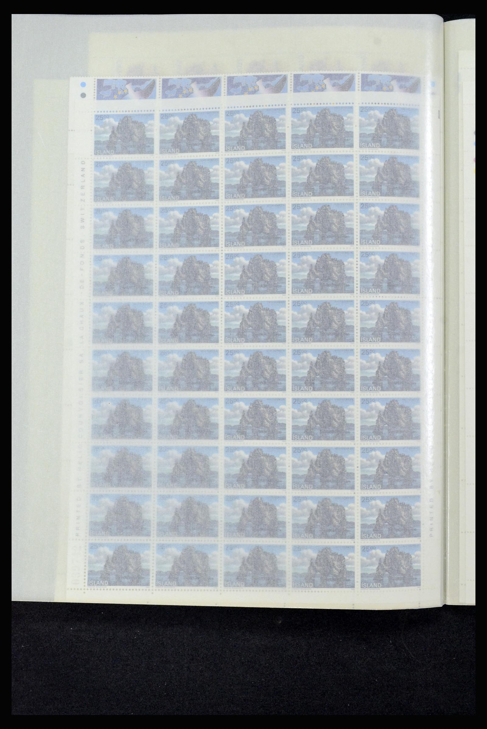 36588 155 - Postzegelverzameling 36588 IJsland 1950-1992.