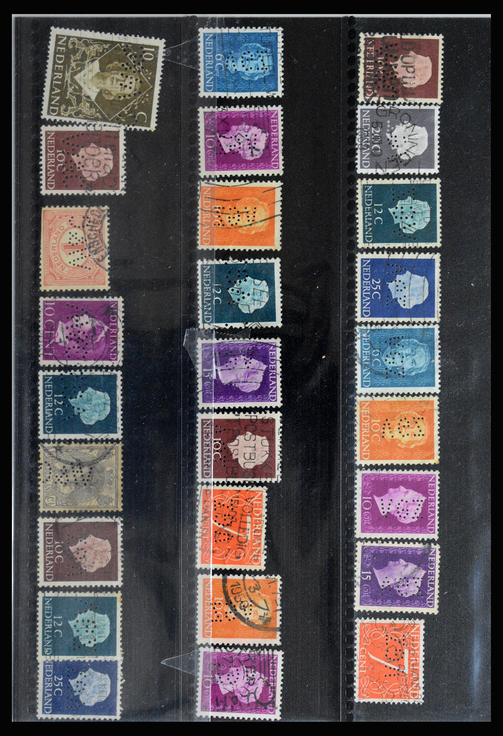 36849 042 - Postzegelverzameling 36849 Nederland perfins 1891-1960.