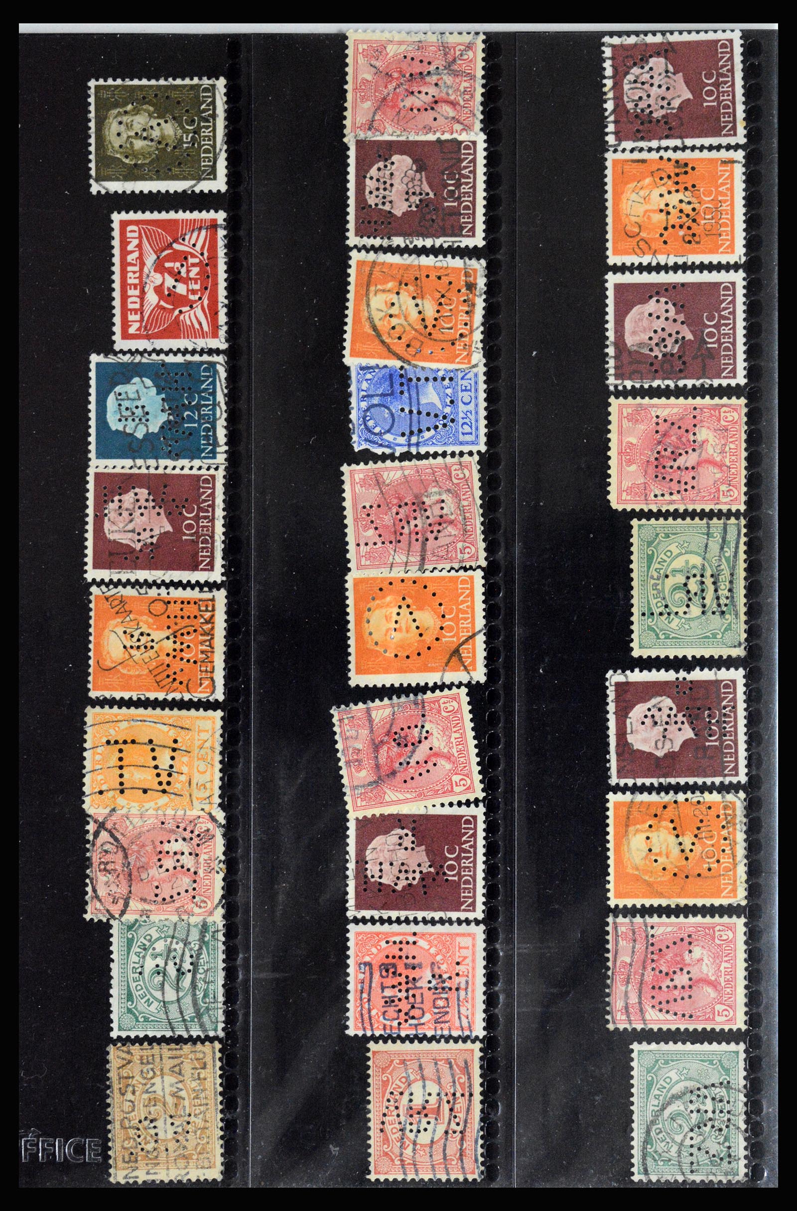36849 043 - Postzegelverzameling 36849 Nederland perfins 1891-1960.