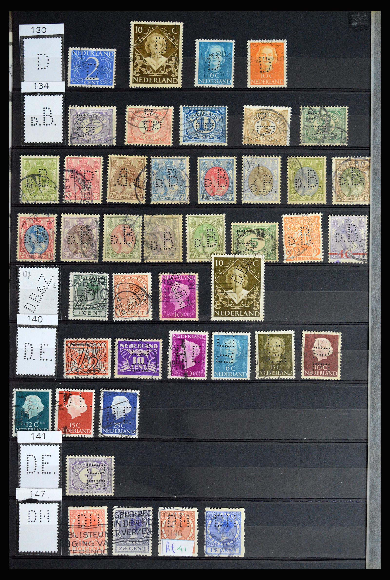36849 050 - Postzegelverzameling 36849 Nederland perfins 1891-1960.
