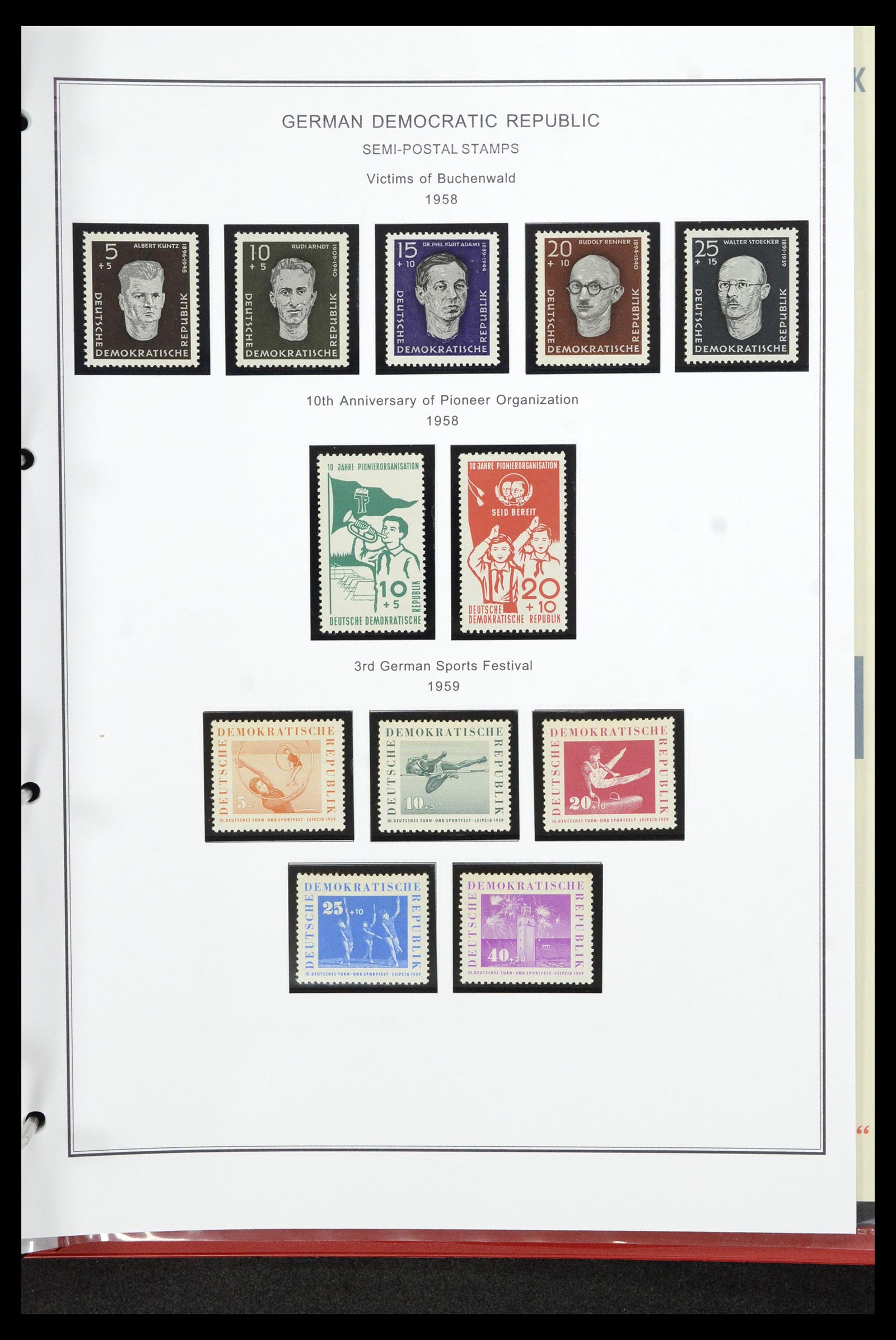 36998 111 - Postzegelverzameling 36998 DDR 1949-1990.