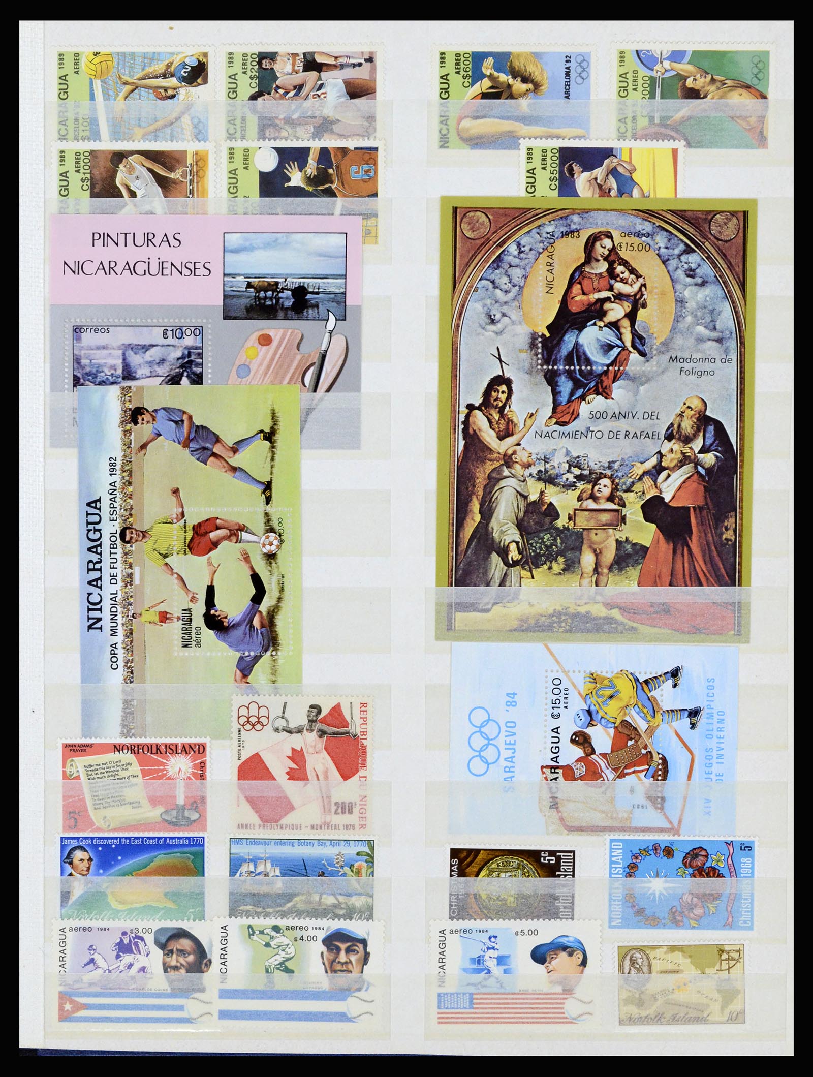 37064 088 - Postzegelverzameling 37064 Wereld motief 1960-2007.