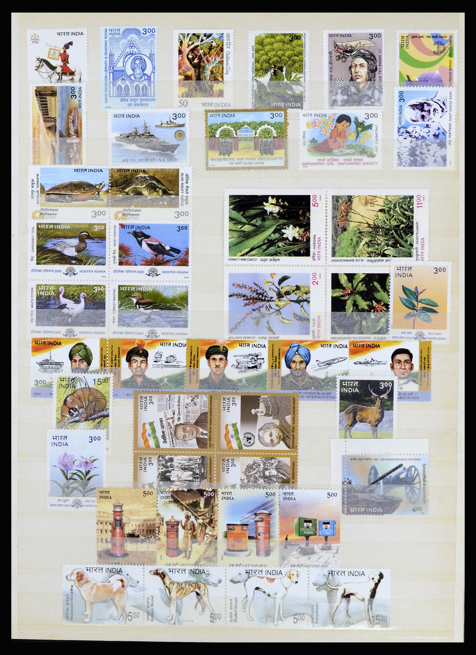 37064 098 - Postzegelverzameling 37064 Wereld motief 1960-2007.