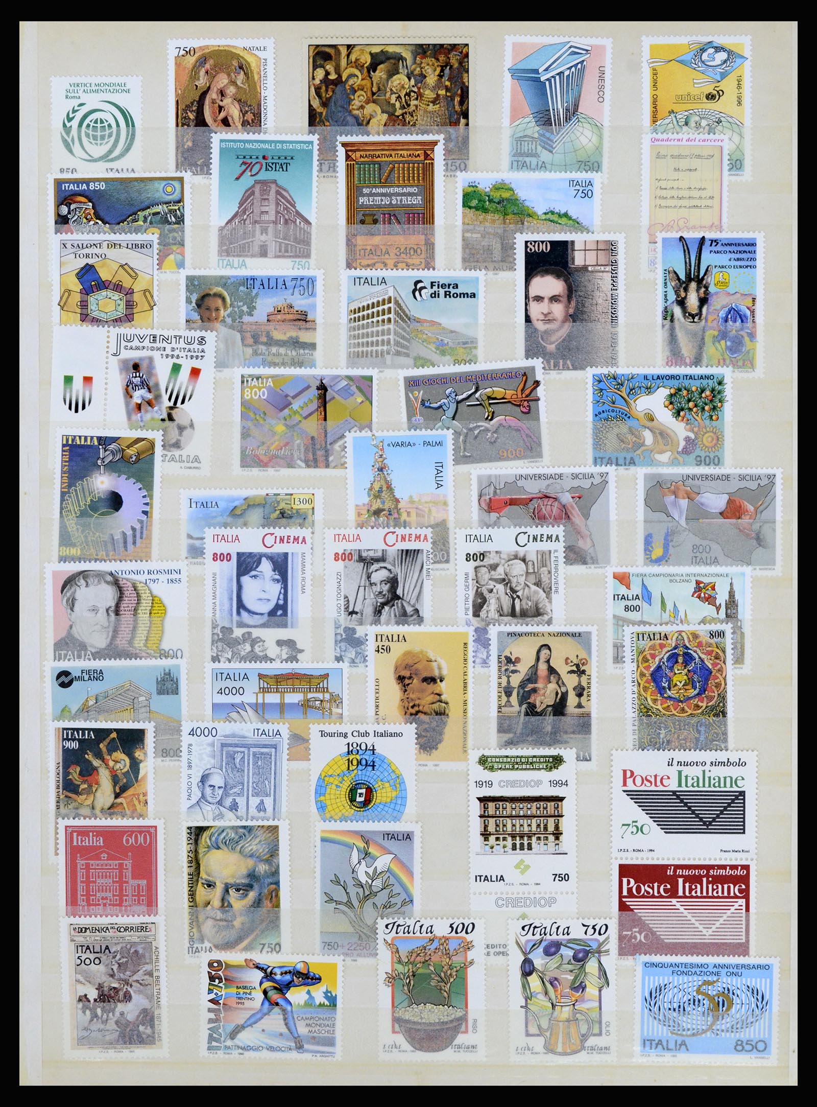 37064 112 - Postzegelverzameling 37064 Wereld motief 1960-2007.
