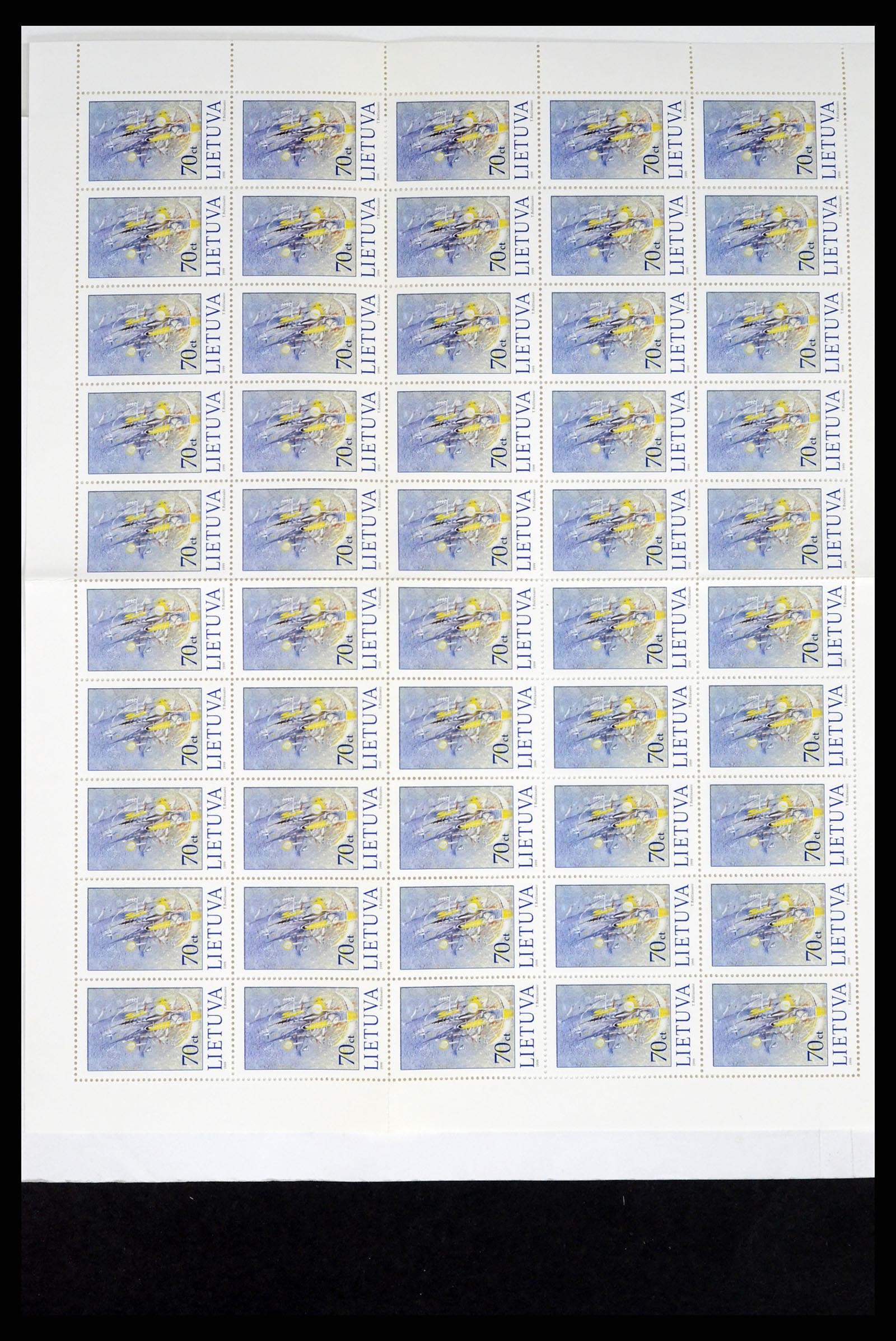 37351 190 - Postzegelverzameling 37351 Europese landen postfris 1990-2000.