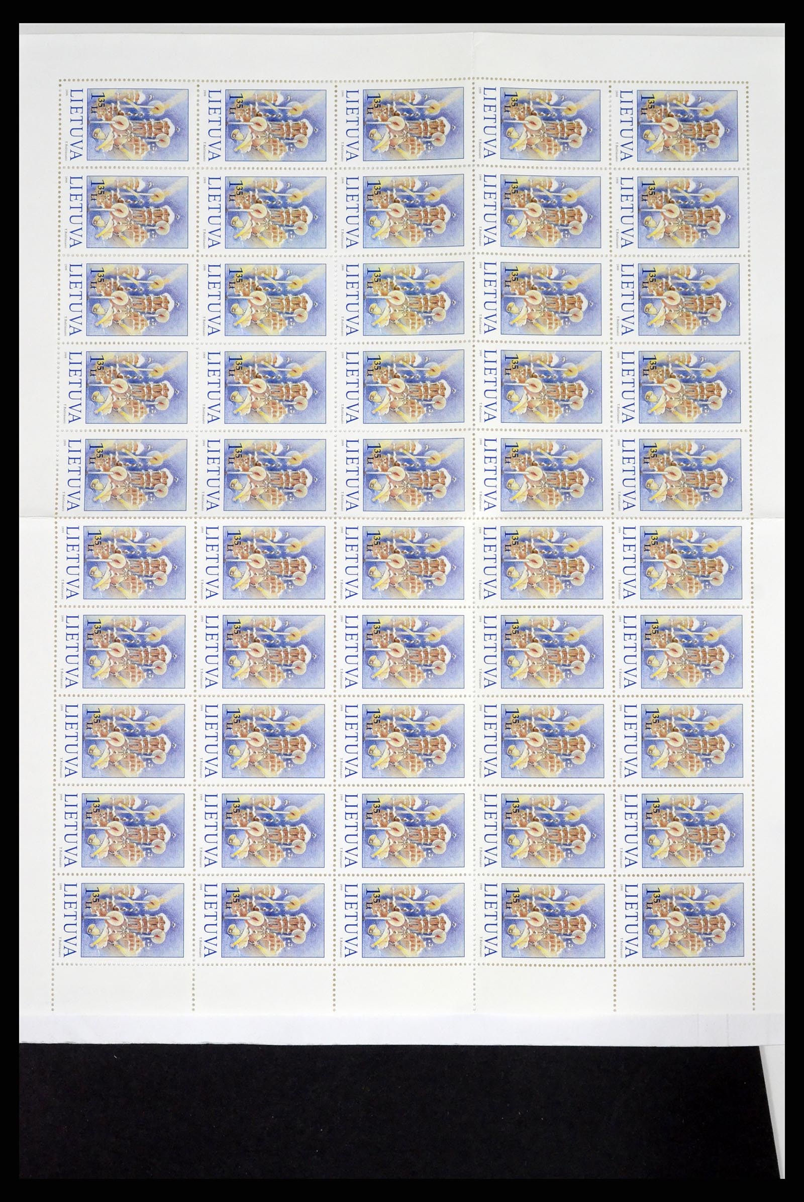 37351 192 - Postzegelverzameling 37351 Europese landen postfris 1990-2000.