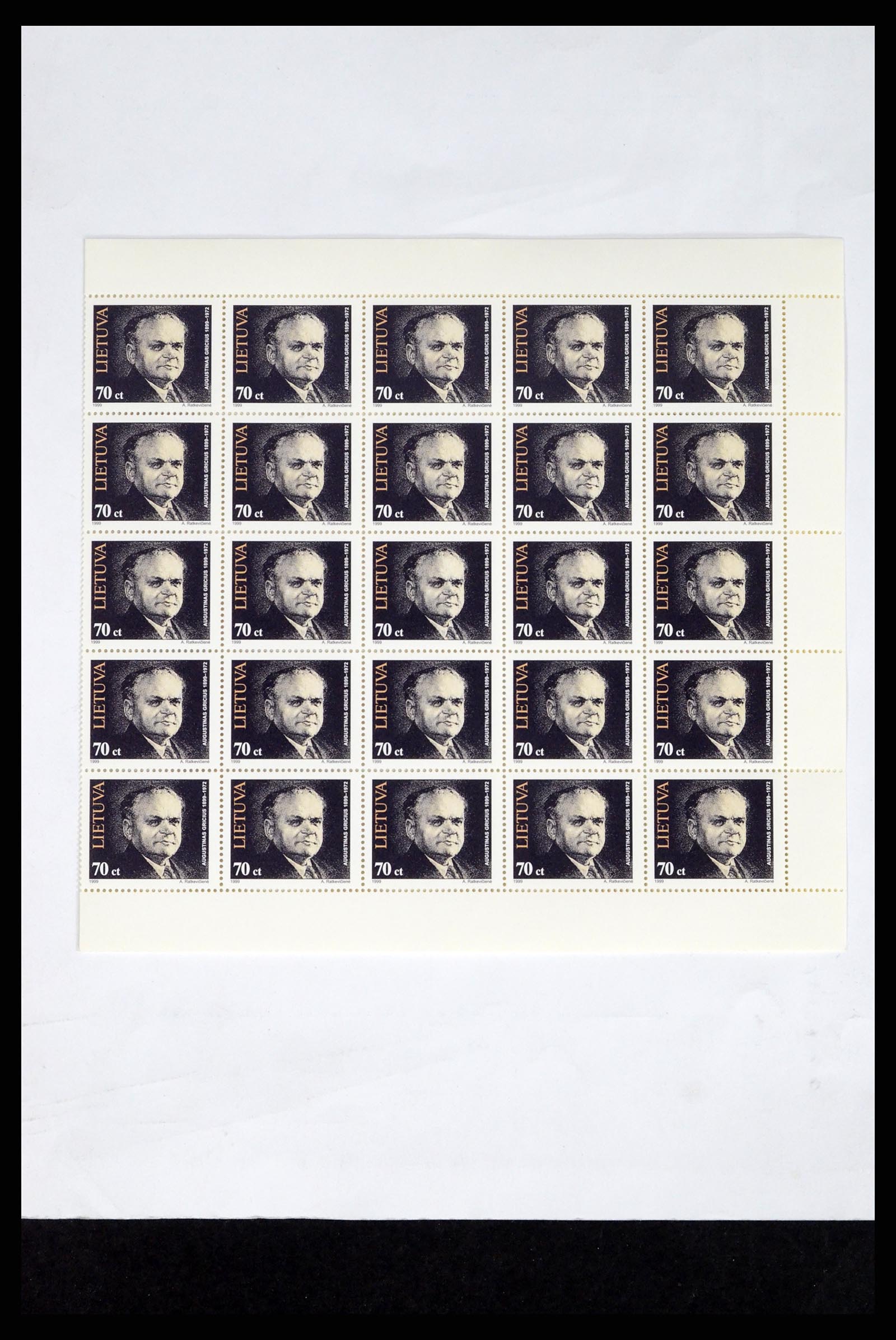 37351 223 - Postzegelverzameling 37351 Europese landen postfris 1990-2000.