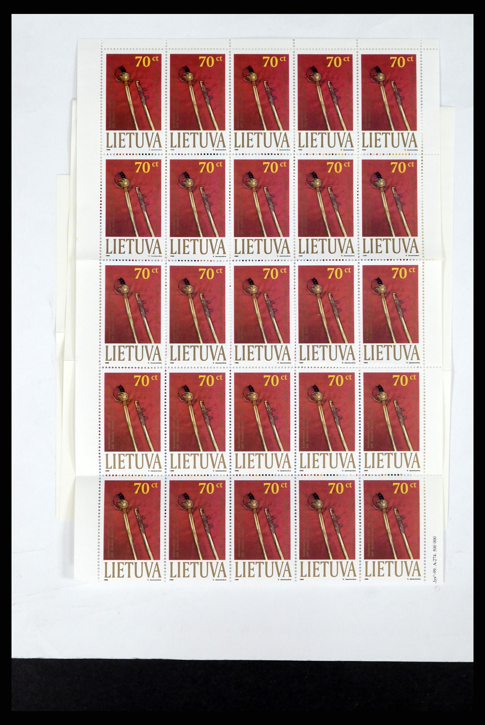 37351 228 - Postzegelverzameling 37351 Europese landen postfris 1990-2000.