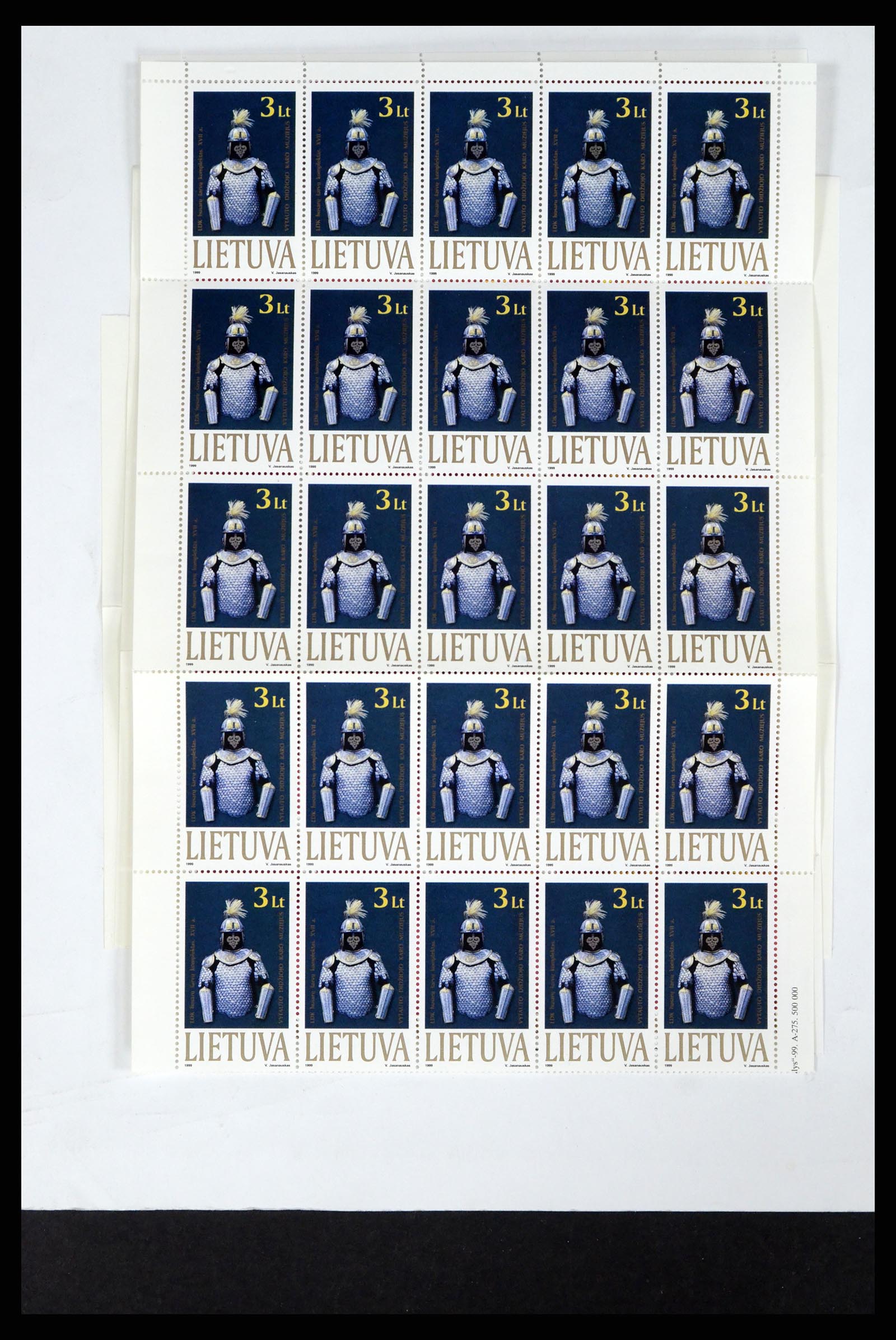 37351 229 - Postzegelverzameling 37351 Europese landen postfris 1990-2000.