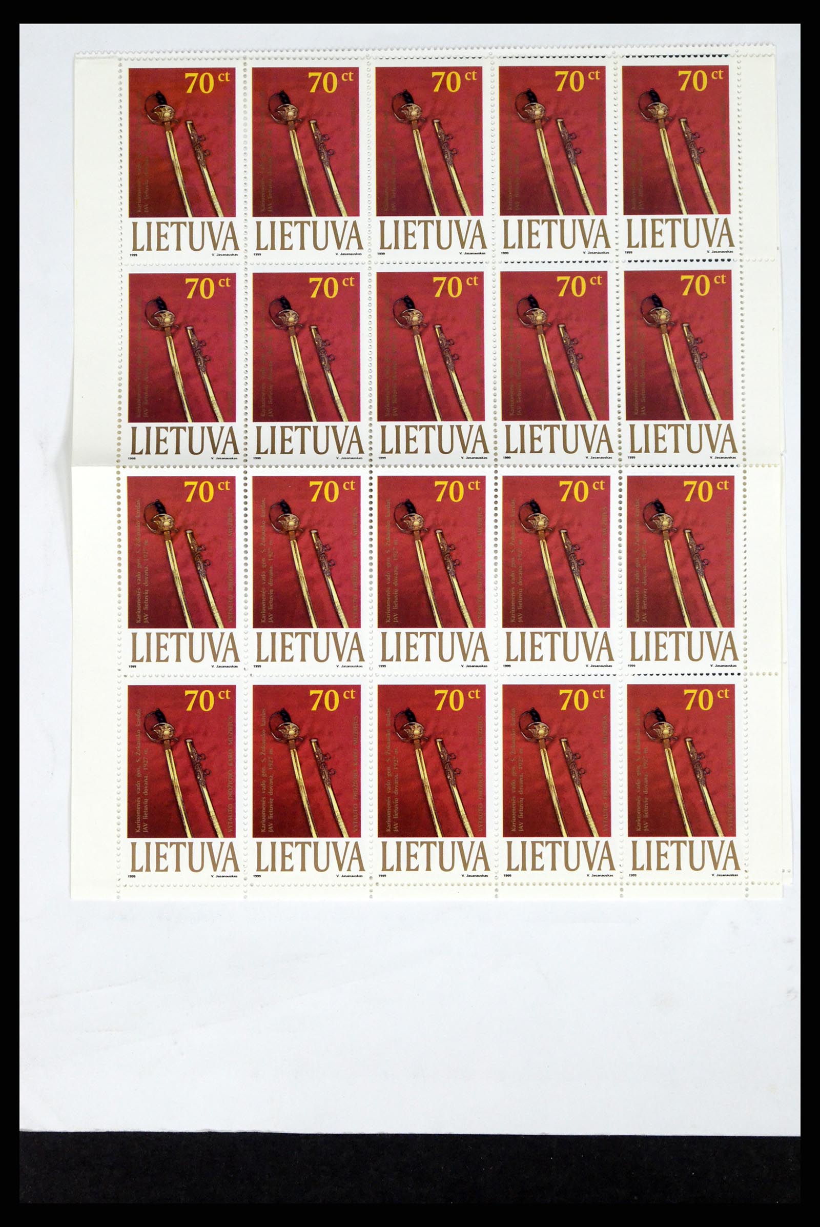 37351 233 - Postzegelverzameling 37351 Europese landen postfris 1990-2000.