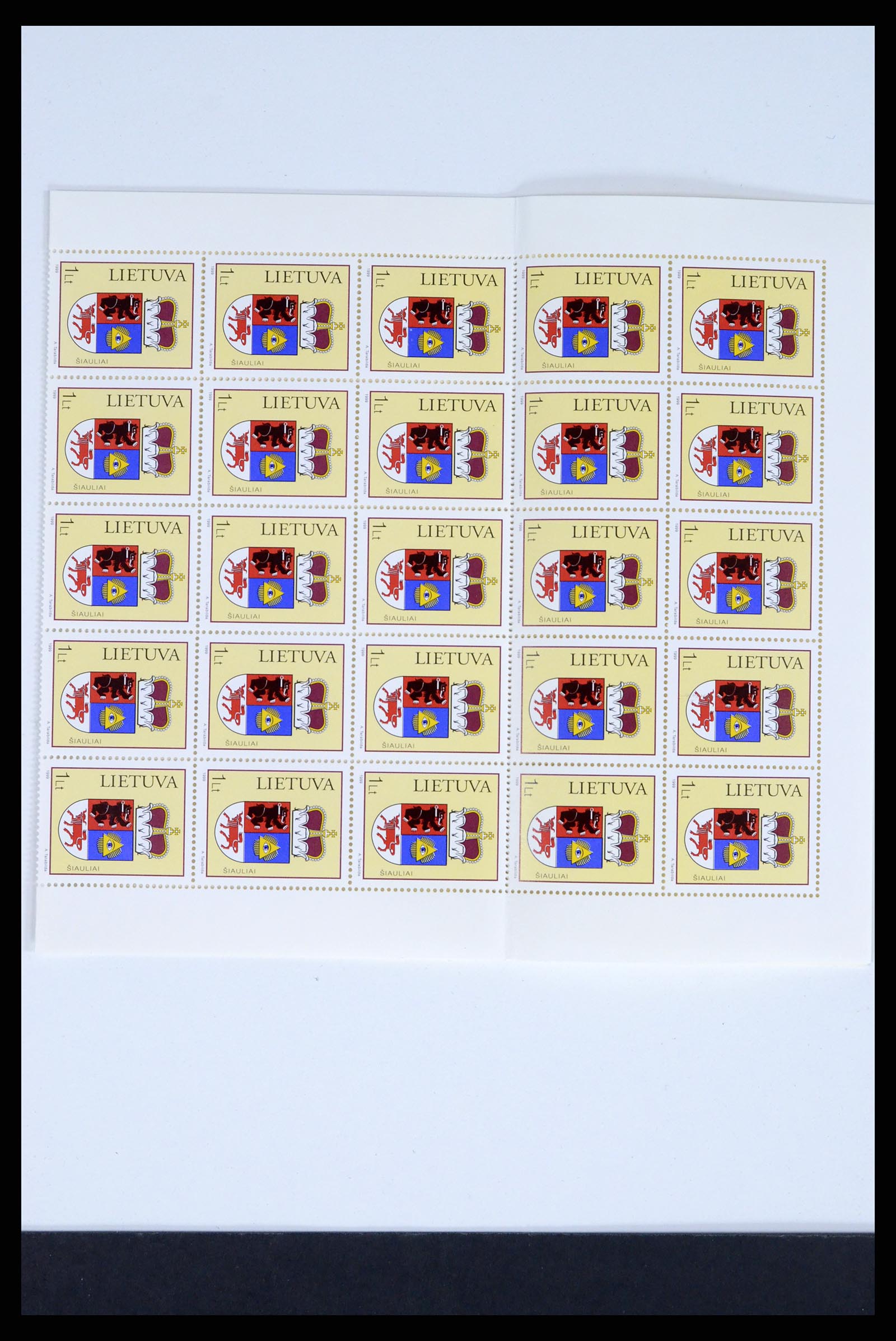 37351 238 - Postzegelverzameling 37351 Europese landen postfris 1990-2000.