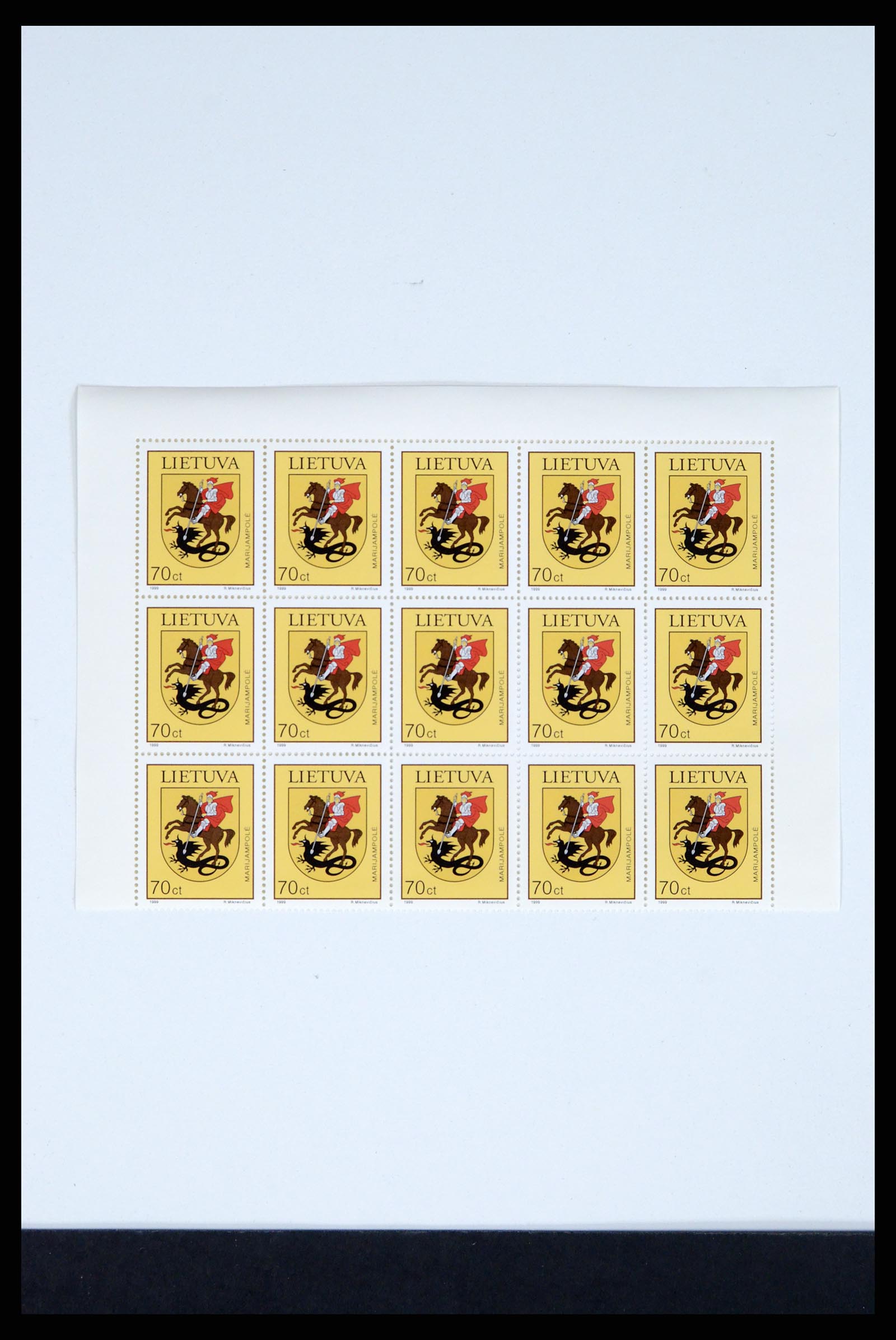 37351 247 - Postzegelverzameling 37351 Europese landen postfris 1990-2000.