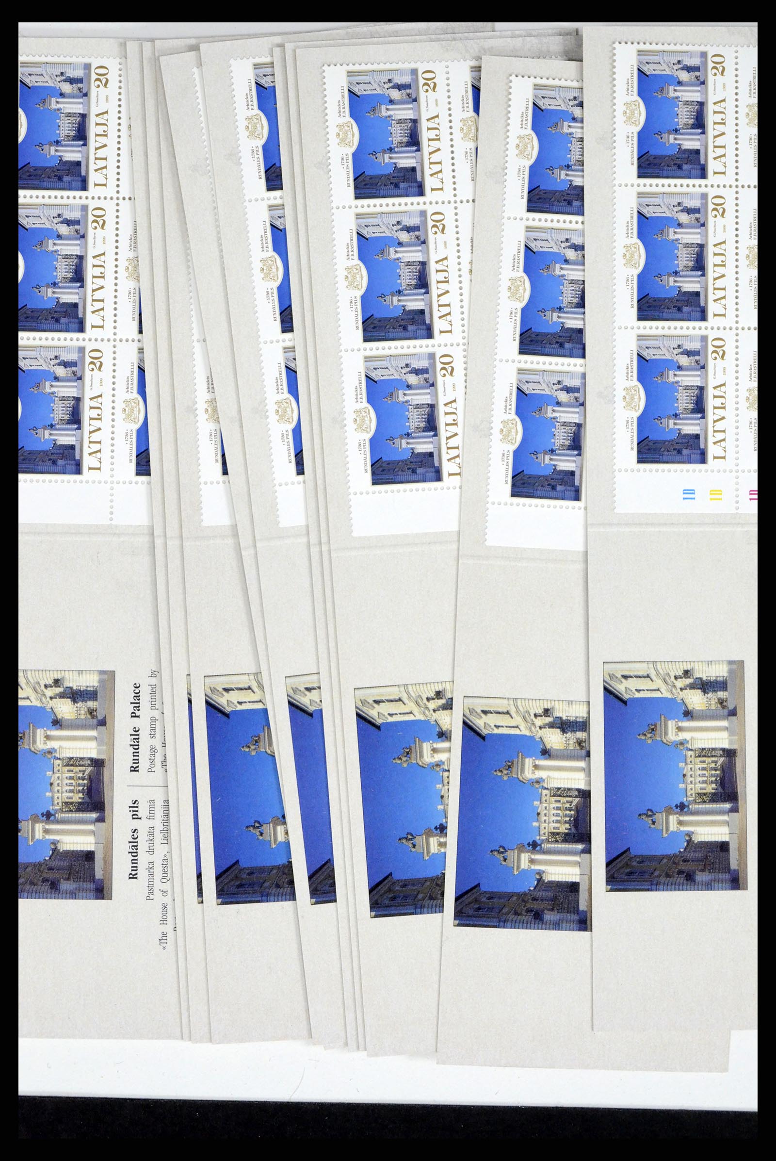 37351 319 - Postzegelverzameling 37351 Europese landen postfris 1990-2000.