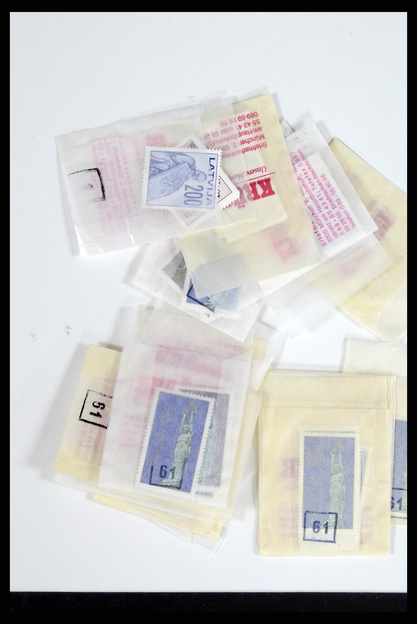 37351 334 - Postzegelverzameling 37351 Europese landen postfris 1990-2000.