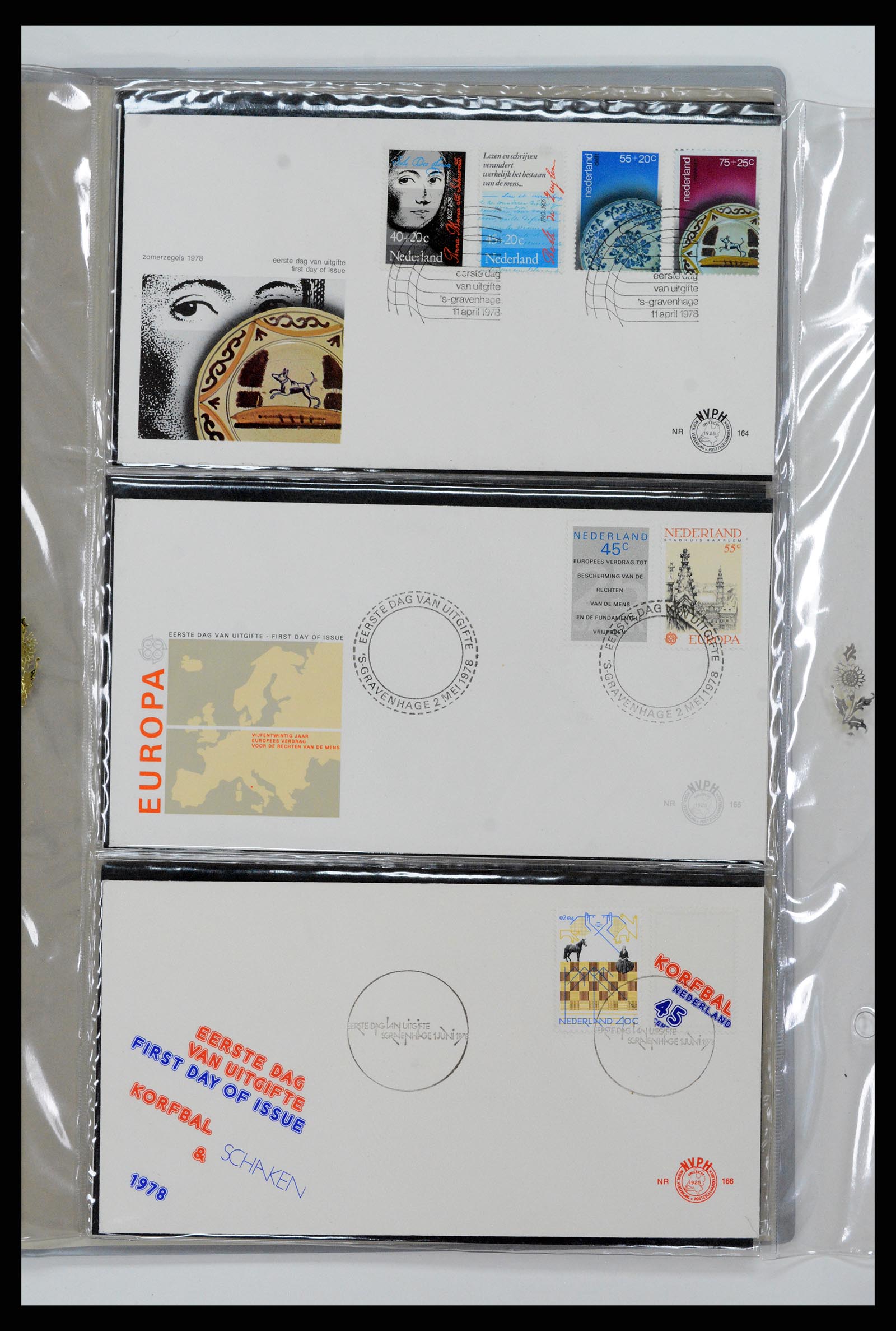 37461 062 - Postzegelverzameling 37461 Nederland FDC's 1950-2014.