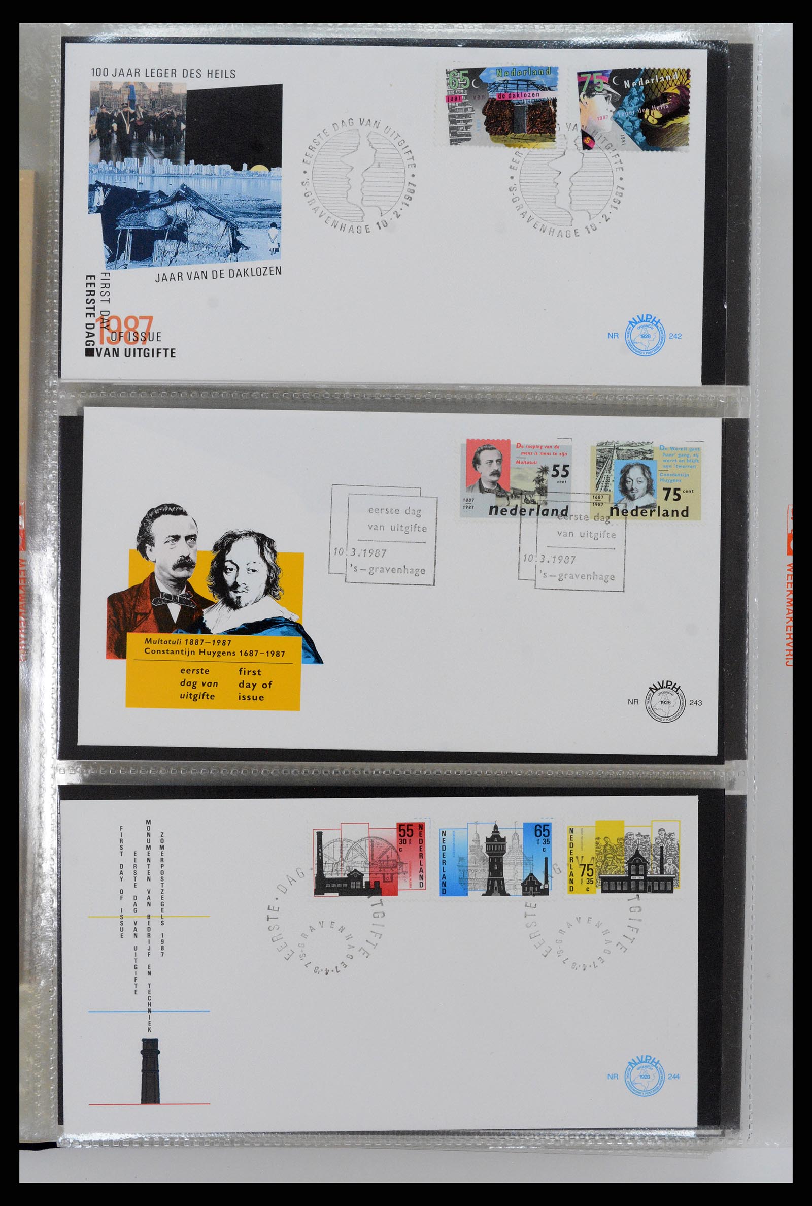 37461 099 - Postzegelverzameling 37461 Nederland FDC's 1950-2014.