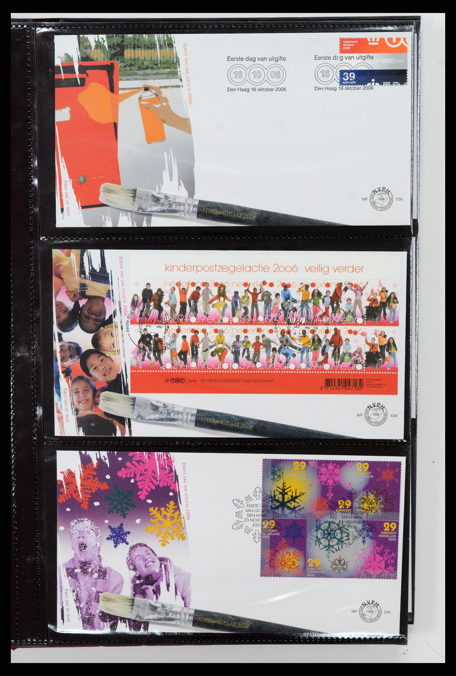 37461 256 - Postzegelverzameling 37461 Nederland FDC's 1950-2014.
