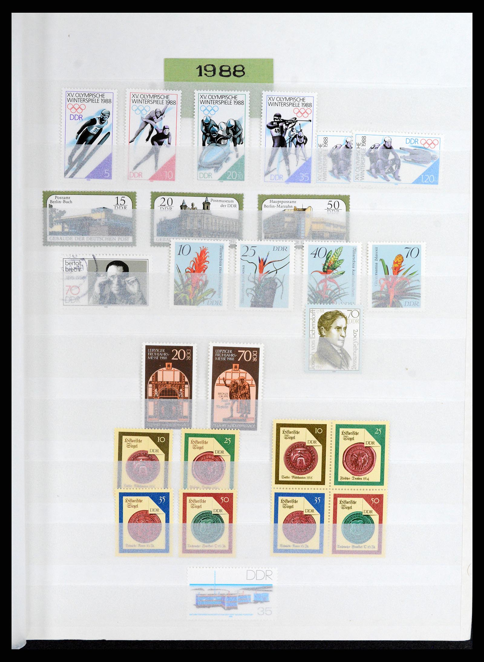 37501 109 - Postzegelverzameling 37501 DDR 1949-1990.