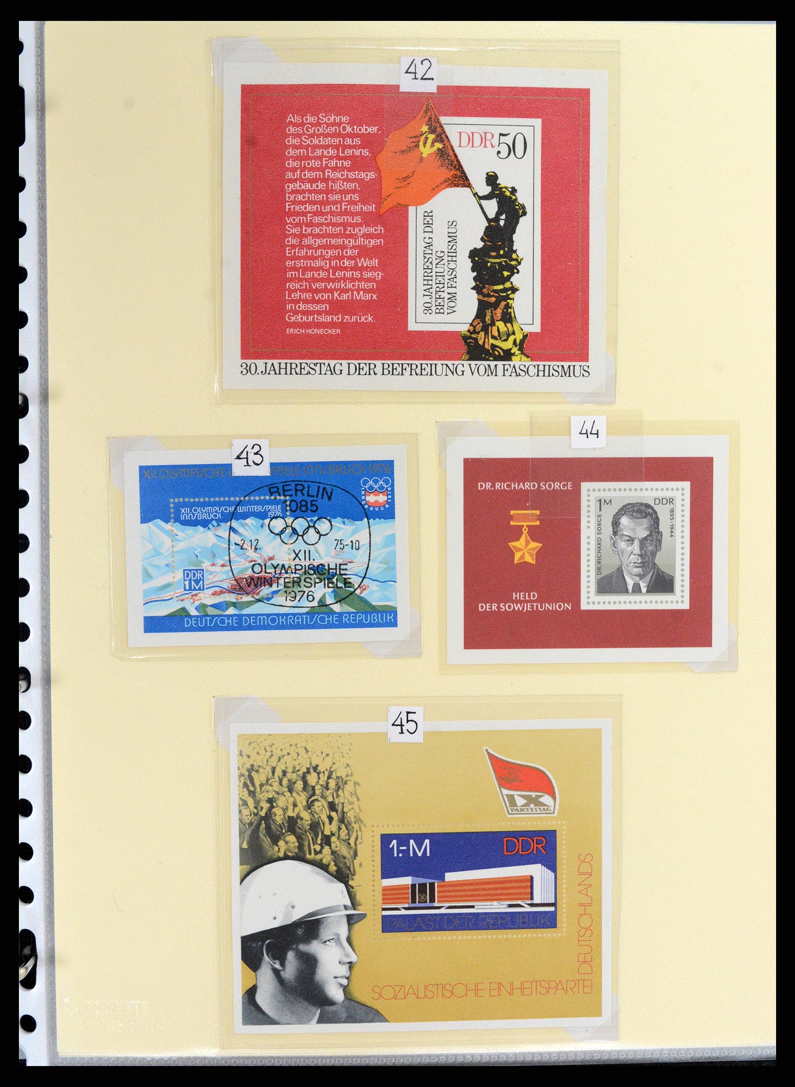 37501 132 - Postzegelverzameling 37501 DDR 1949-1990.