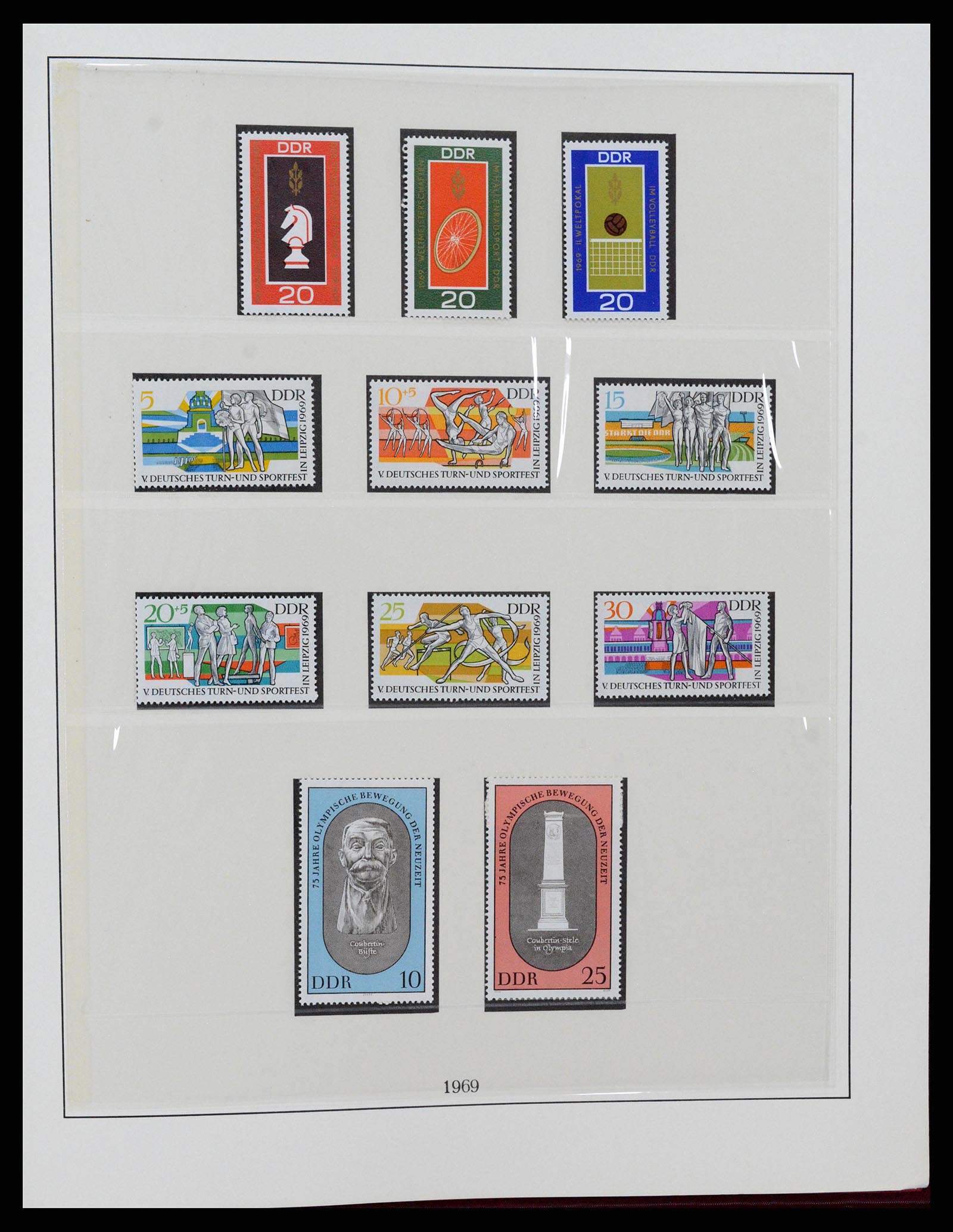 37507 118 - Postzegelverzameling 37507 D.D.R. 1949-1990.