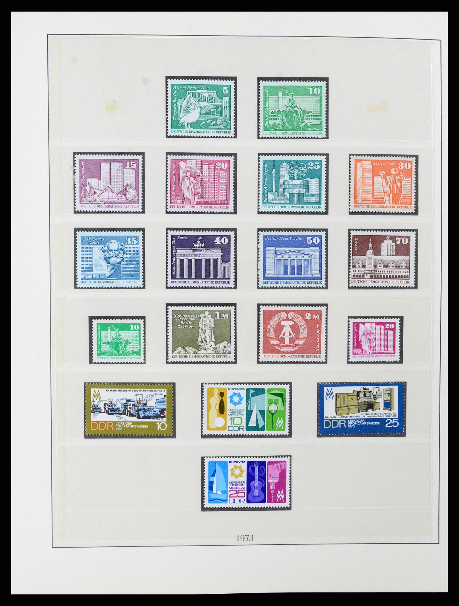 37507 158 - Postzegelverzameling 37507 D.D.R. 1949-1990.