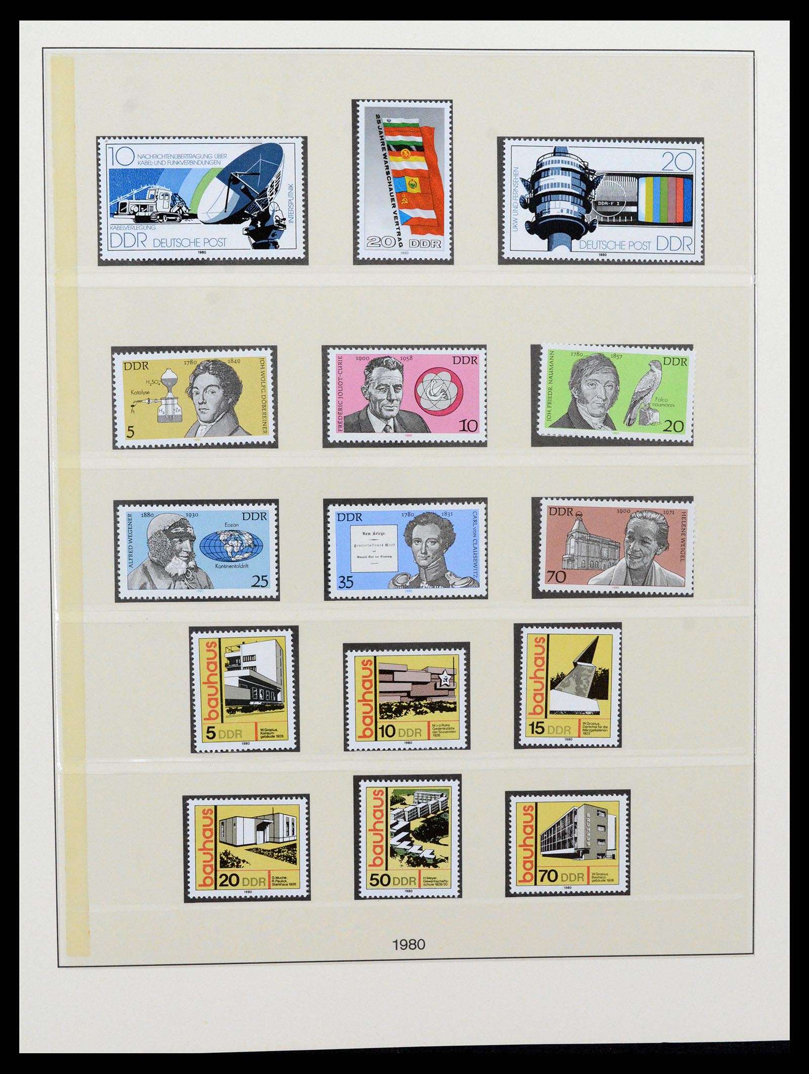 37507 227 - Postzegelverzameling 37507 D.D.R. 1949-1990.