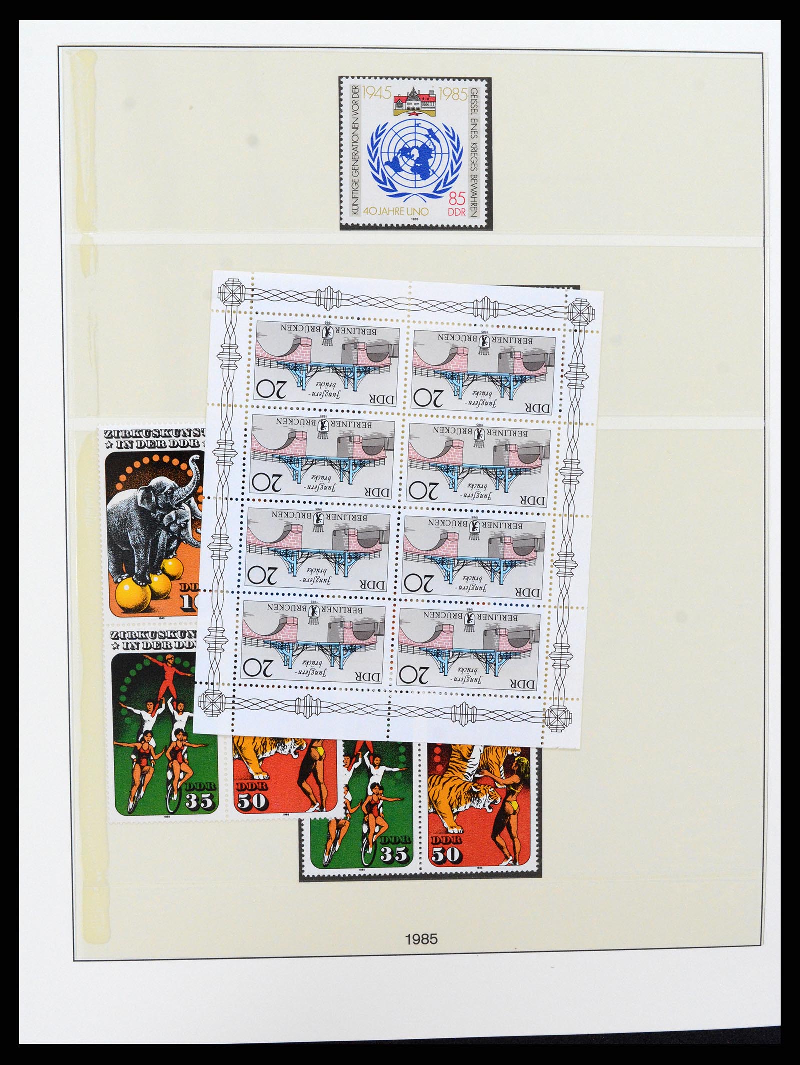 37507 279 - Postzegelverzameling 37507 D.D.R. 1949-1990.