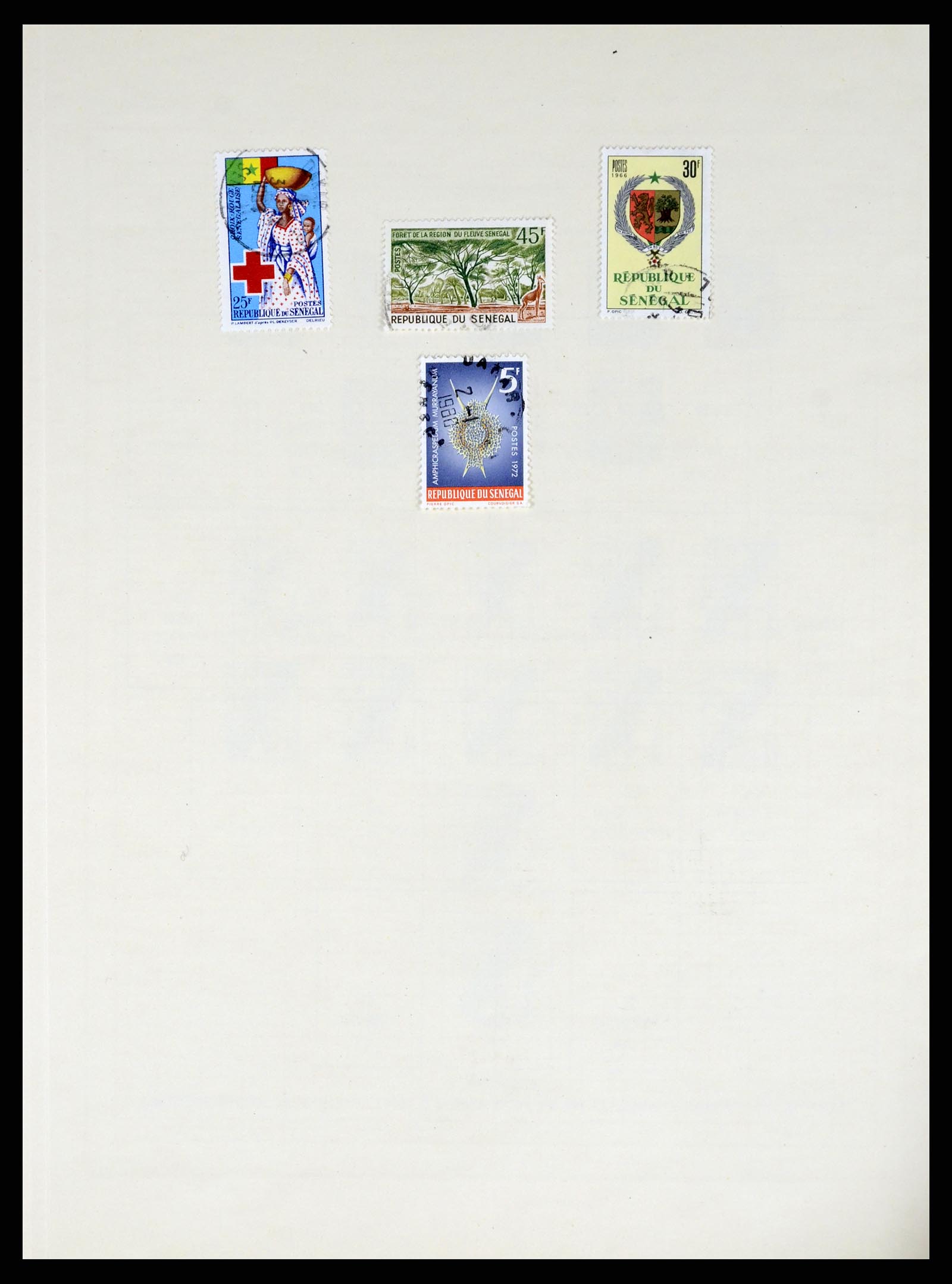 37590 501 - Postzegelverzameling 37590 Franse Kolonien 1849-1975.