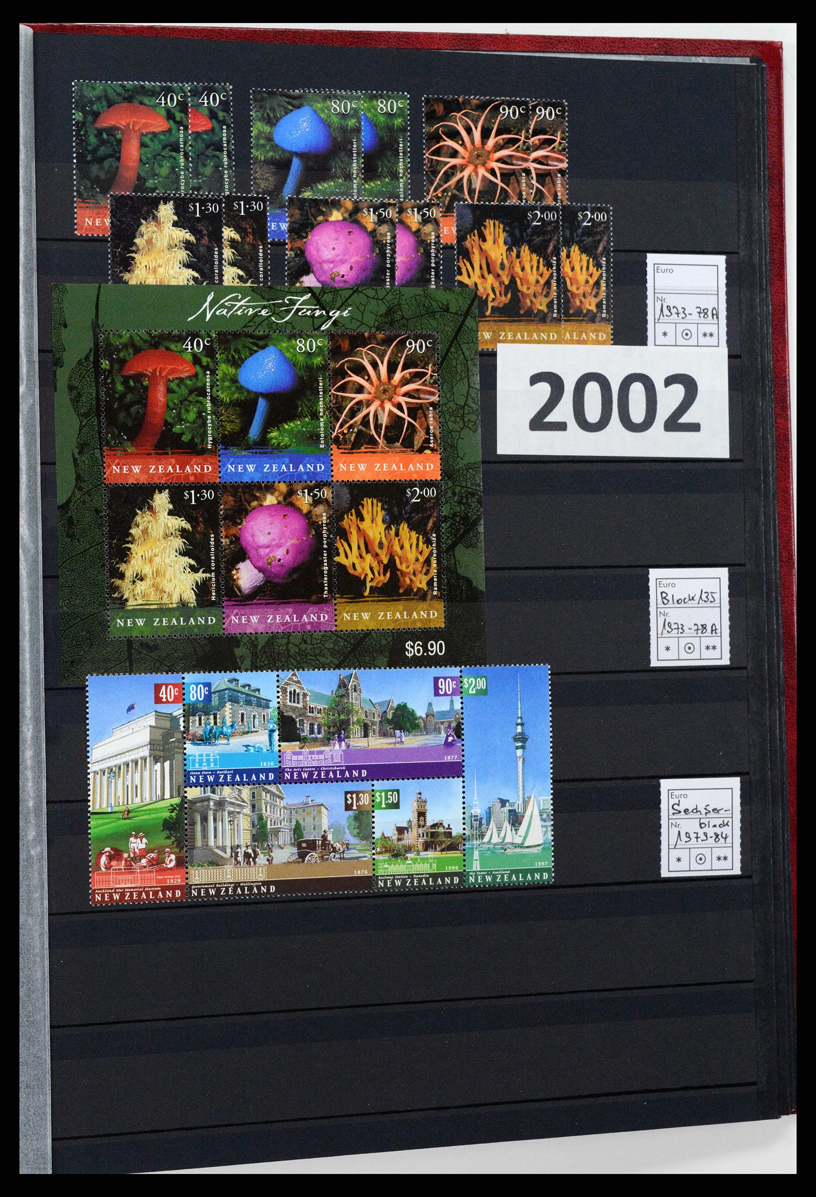 37597 157 - Postzegelverzameling 37597 Nieuw Zeeland 1970-2012.