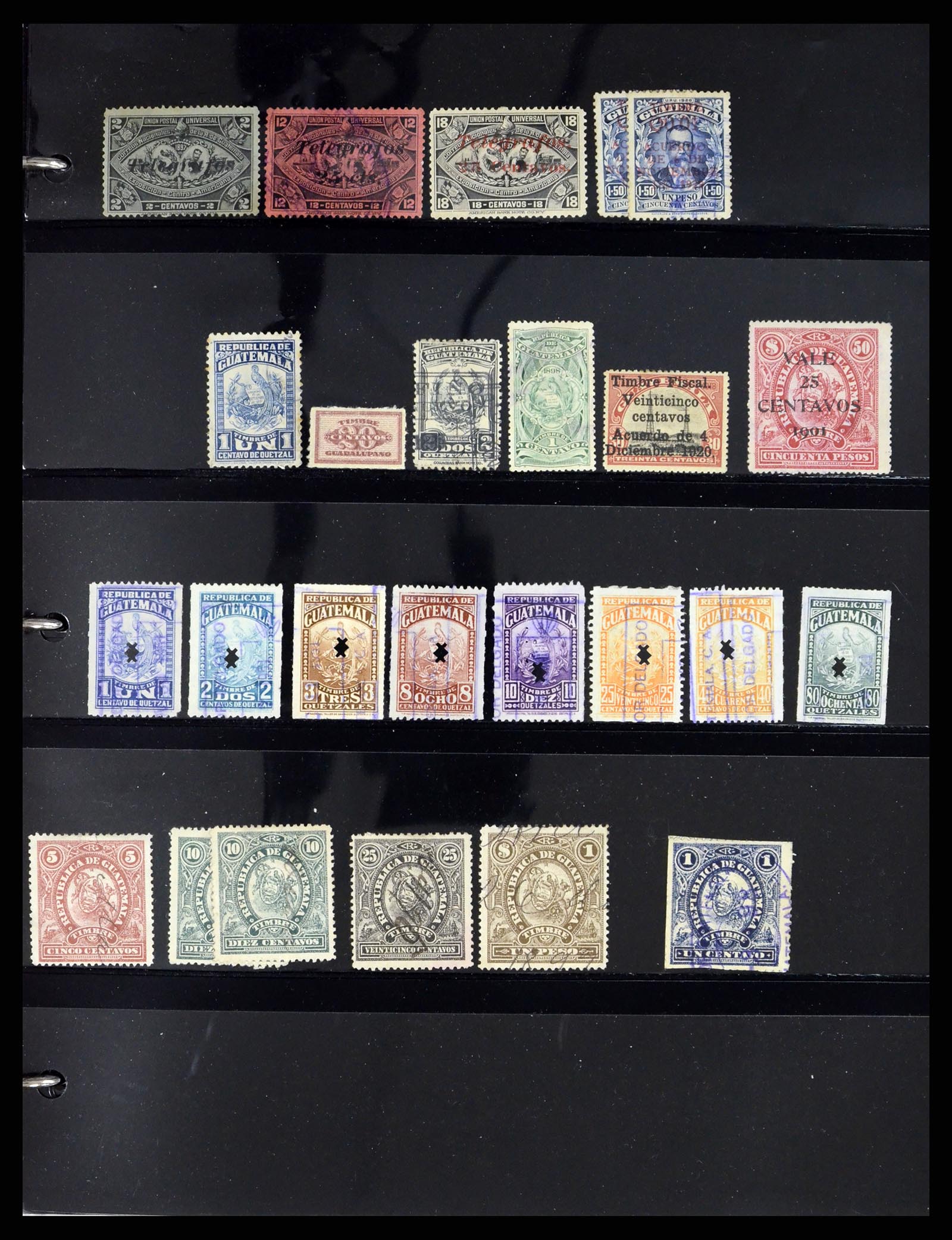 37704 0028 - Postzegelverzameling 37704 Centraal en Latijns Amerika 1855-2005.